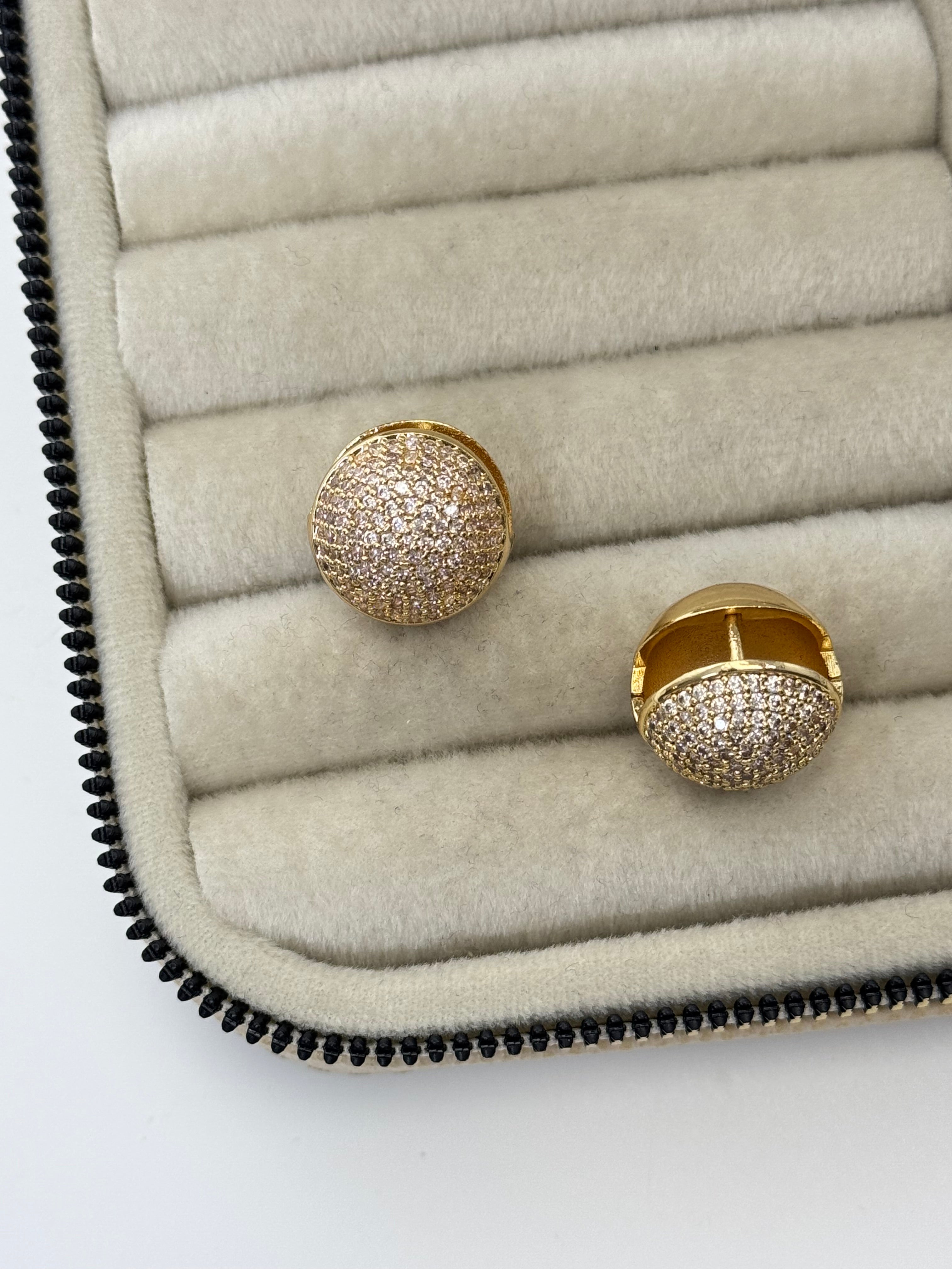 İTHAL ZİRKON TAŞLI GOLD TOP KÜPE