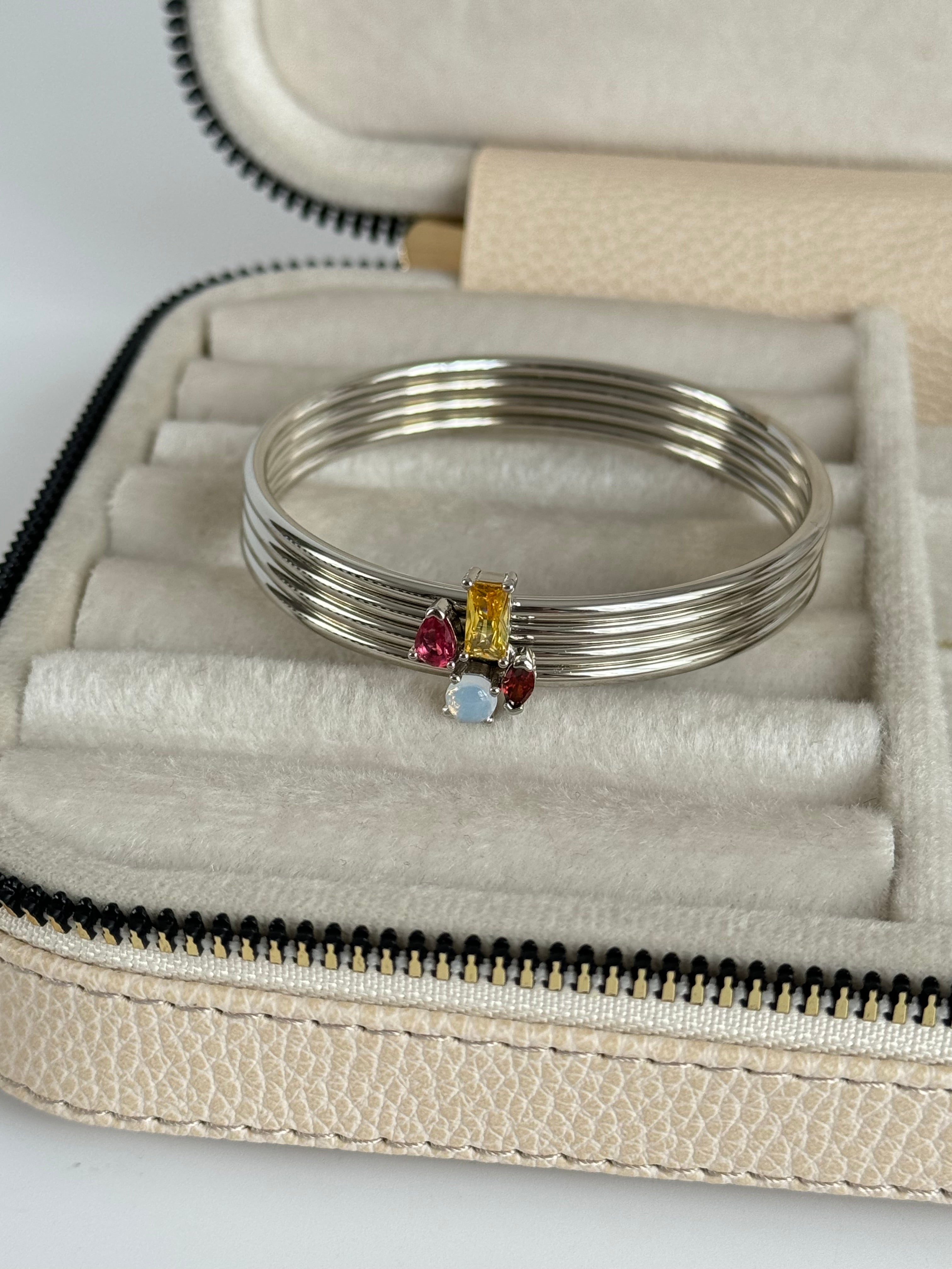 İTHAL RENKLİ TAŞ DETAYLI SİLVER BİLEZİK BİLEKLİK