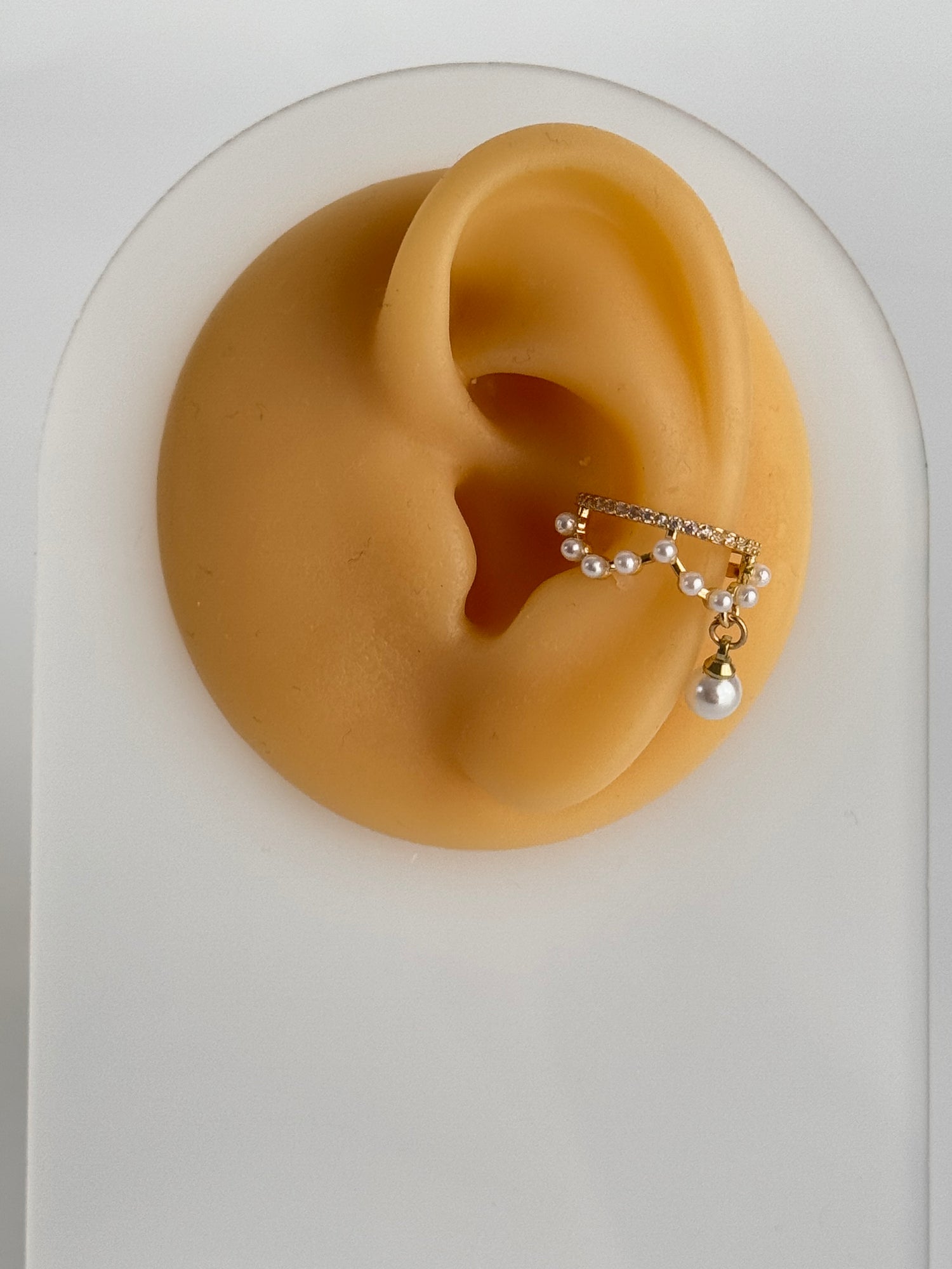 İTHAL İNCİ DETAYLI GOLD KIKIRDAK KÜPE EARCUFF