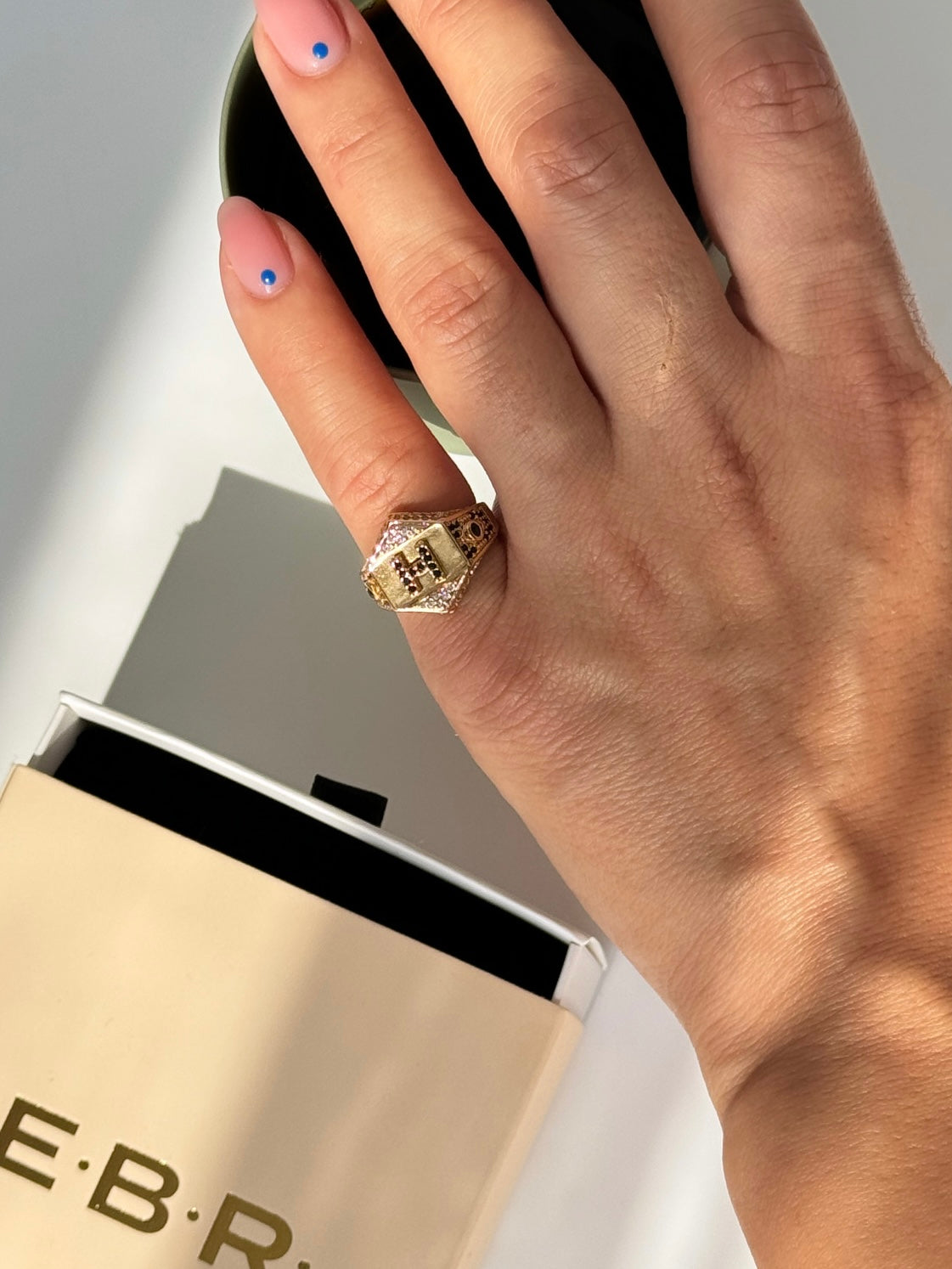 İTHAL H HARF AYARLANABİLİR GOLD SERÇE PARMAK YÜZÜK