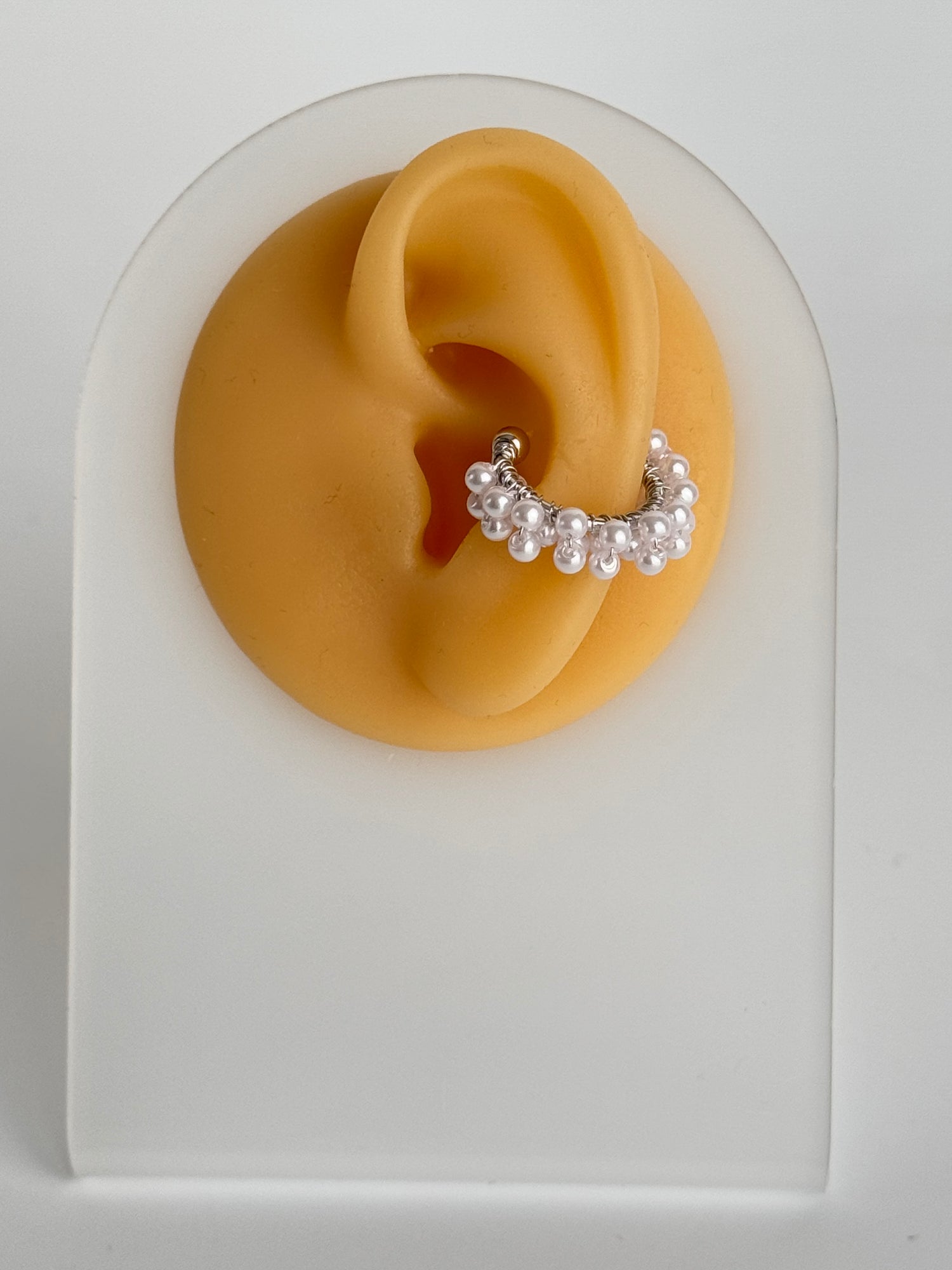 İTHAL İNCİ DETAYLI SİLVER KIKIRDAK KÜPE EARCUFF
