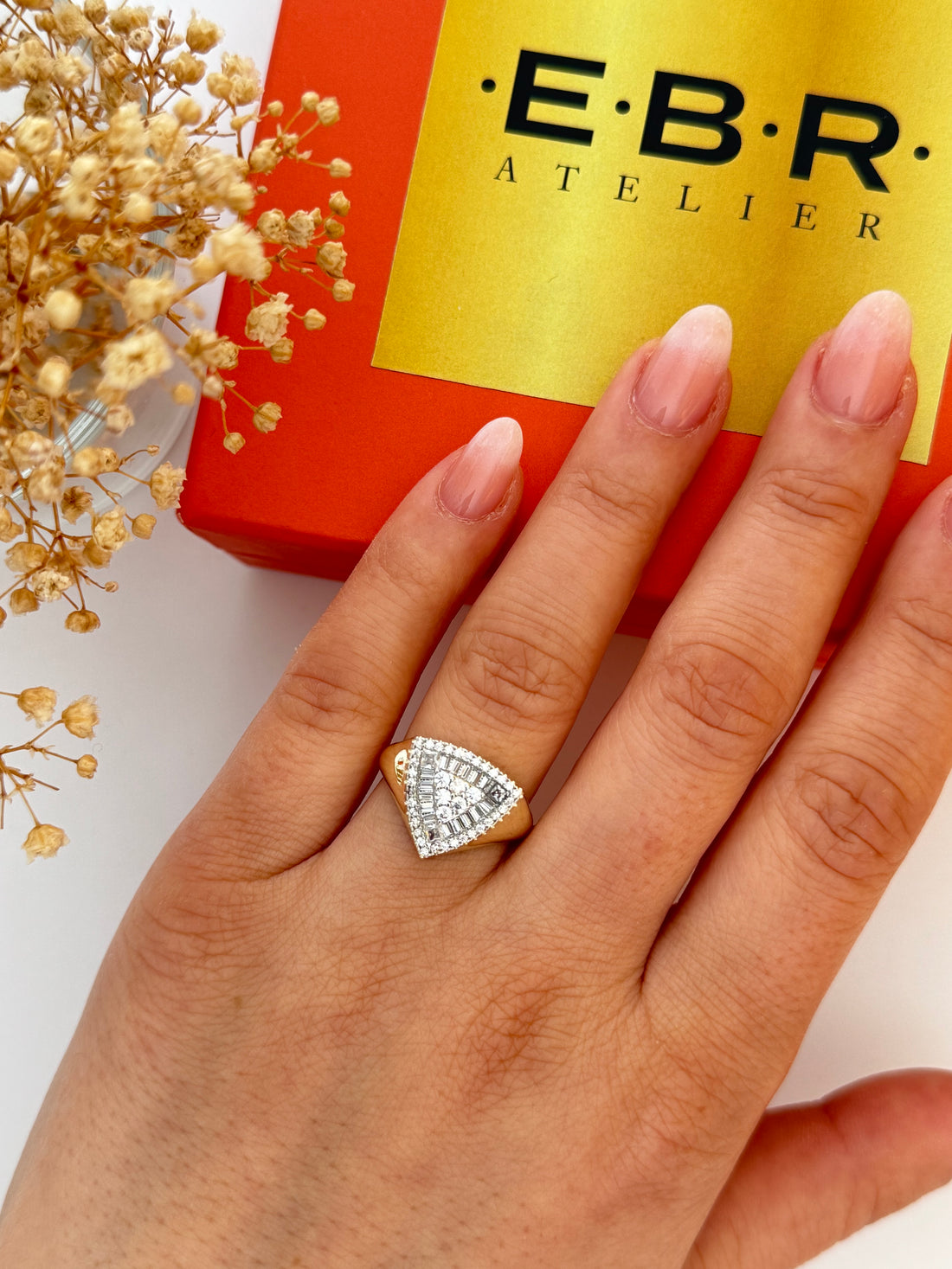 VİVARA BAGET TAŞ DETAYLI AYARLANABİLİR YÜZÜK