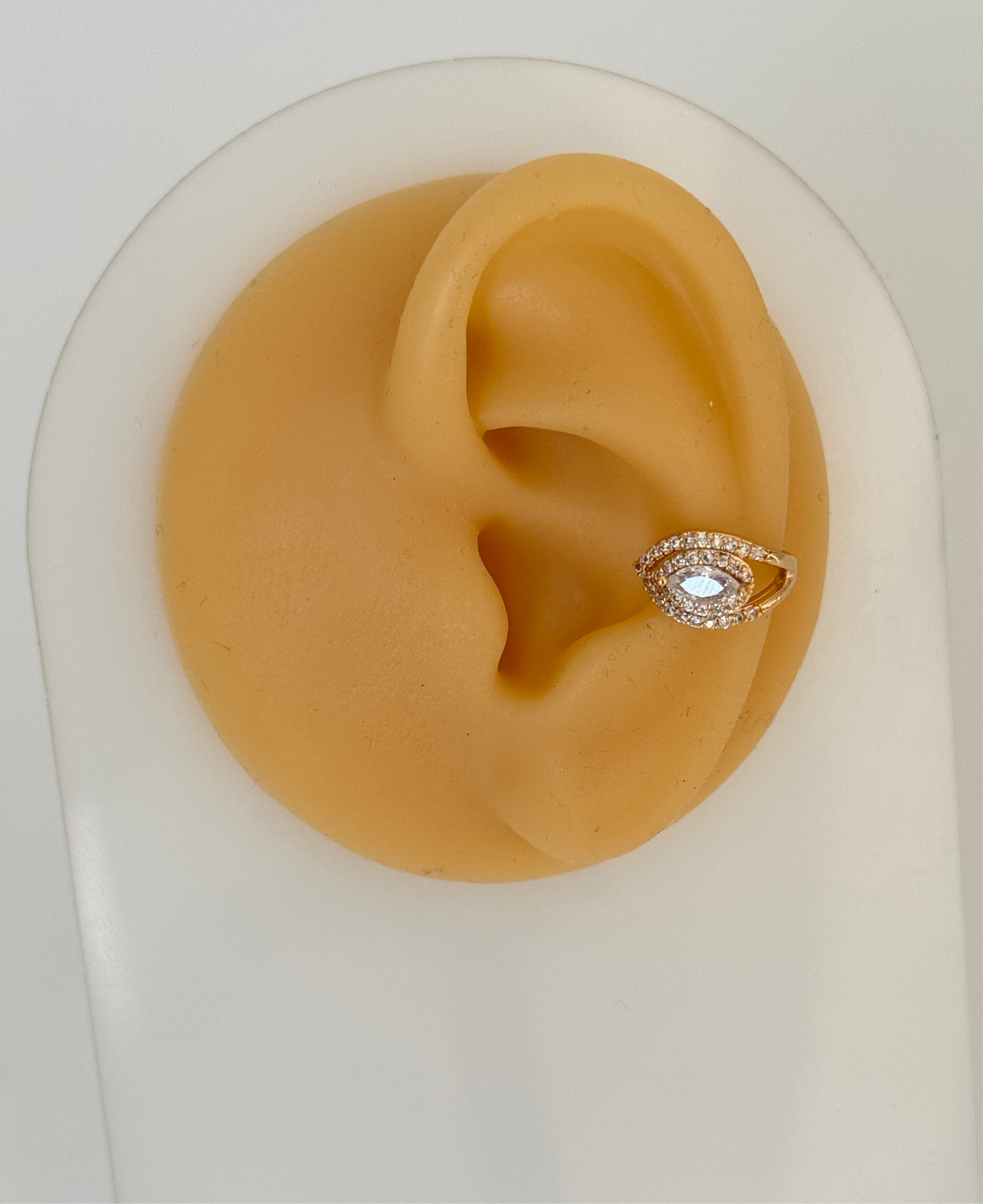 İTHAL TAŞ DETAYLI GOLD KIKIRDAK KÜPE EARCUFF