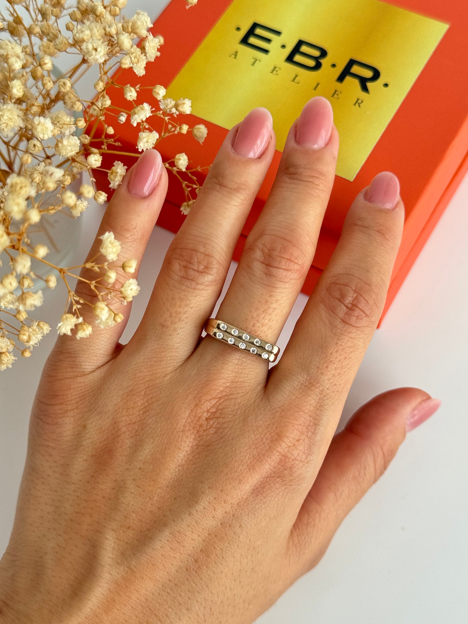 İTHAT TAŞ DETAYLI AYARLANABİLİR GOLD YÜZÜK