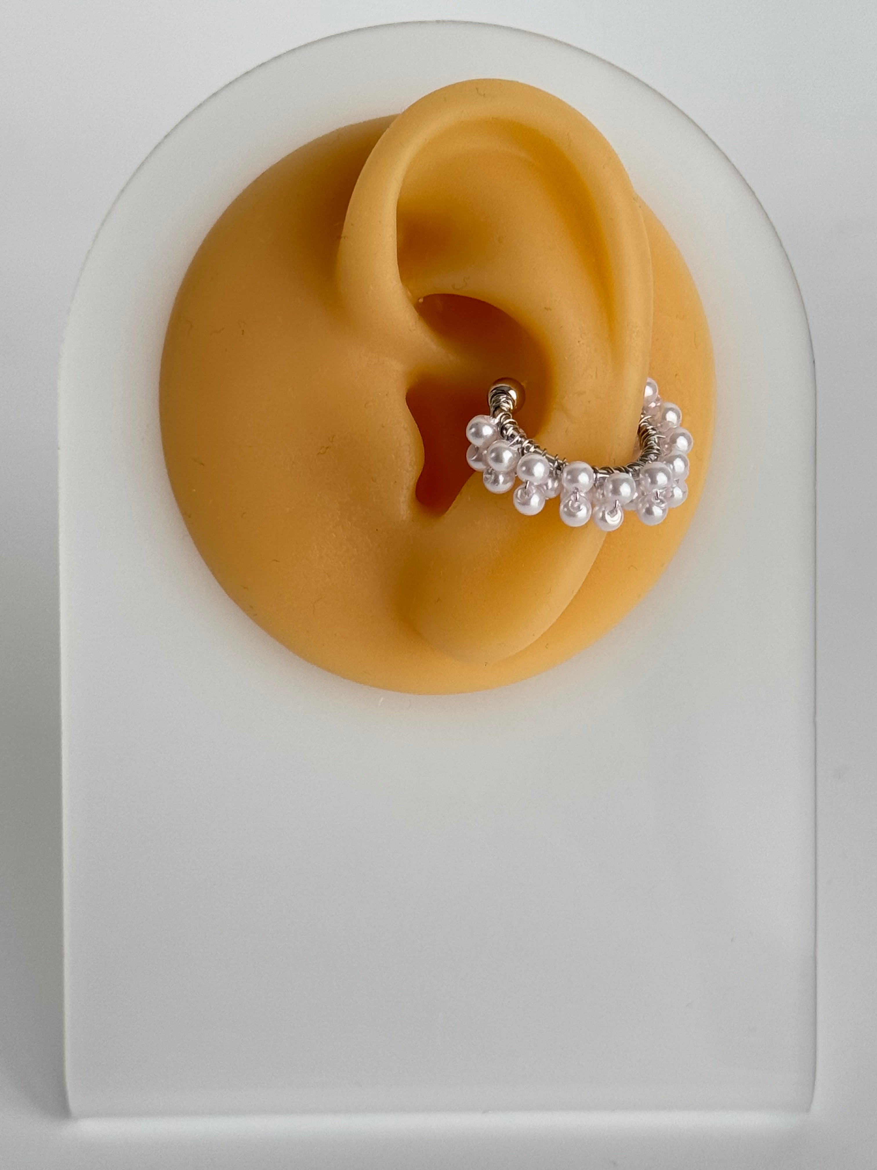 İTHAL İNCİ DETAYLI SİLVER KIKIRDAK KÜPE EARCUFF
