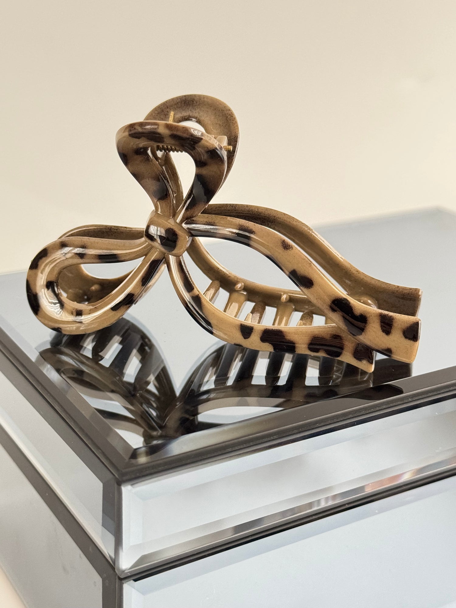 İTHAL LEOPARLI FİYONK MANDAL TOKA