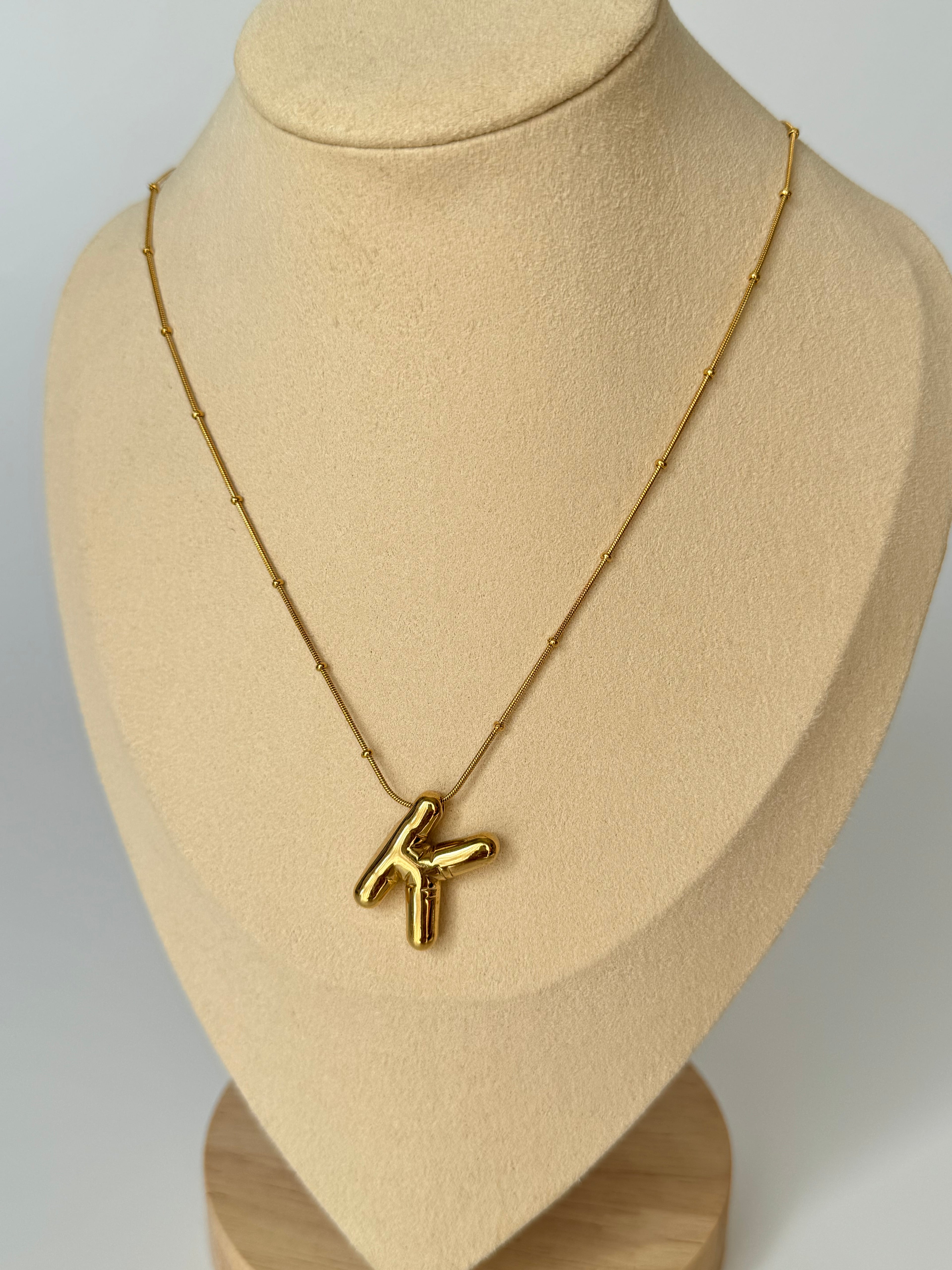 İthal Balon K Harf Gold Kolye