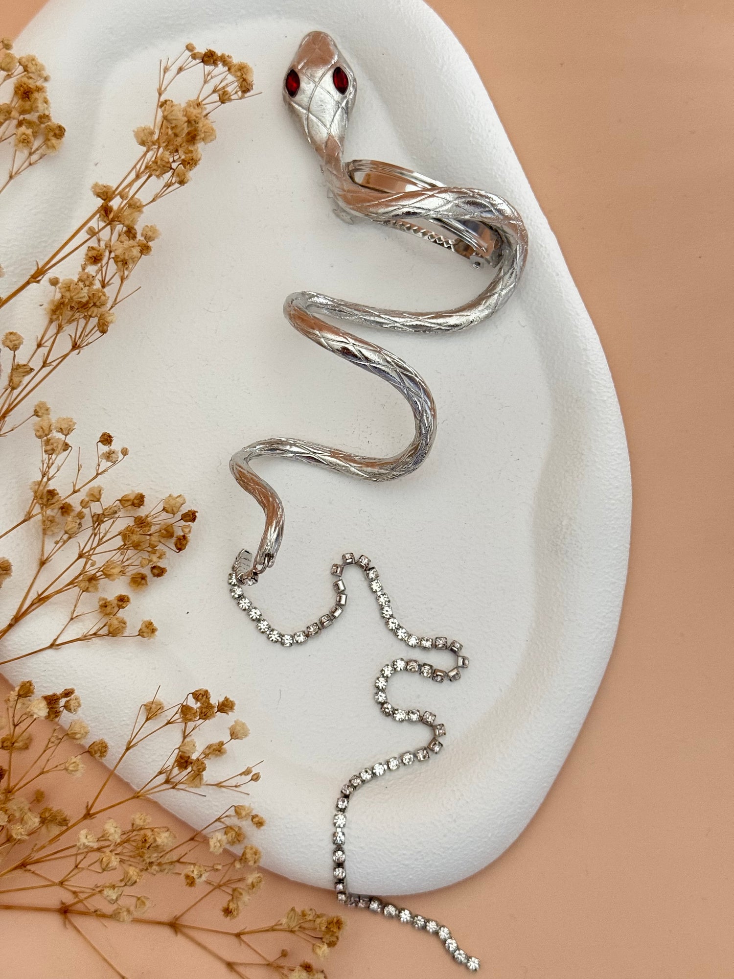 İTHAL YILANLI SİLVER METAL TOKA