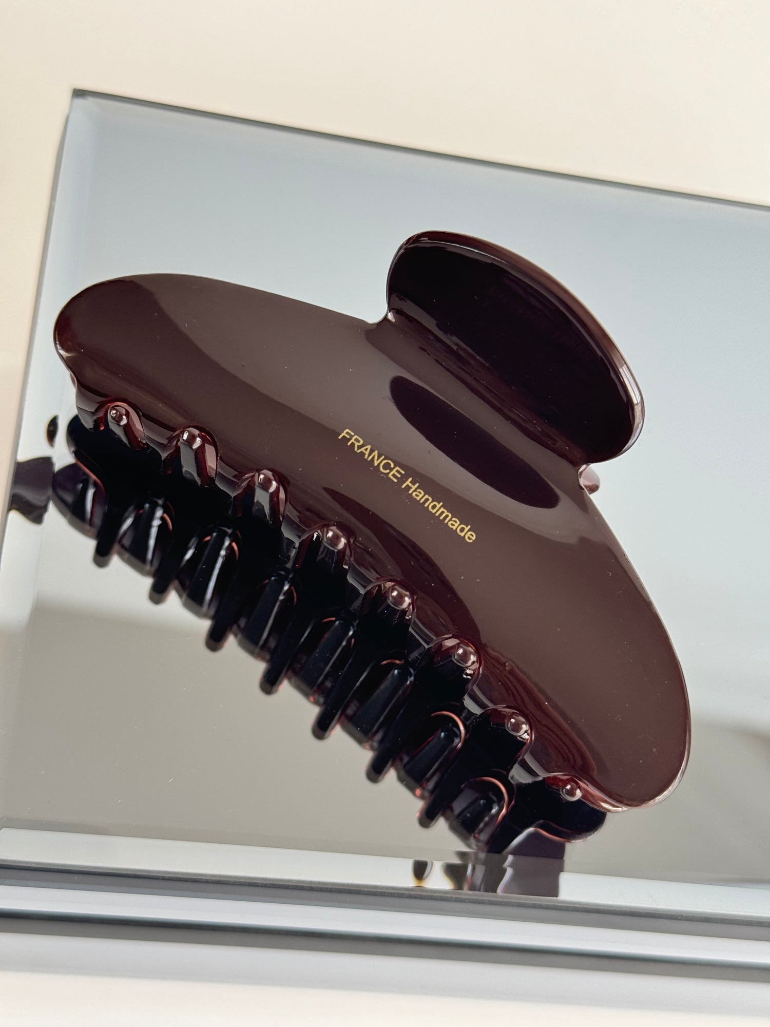 İTHAL KAHVERENGİ KEMİK MANDAL TOKA