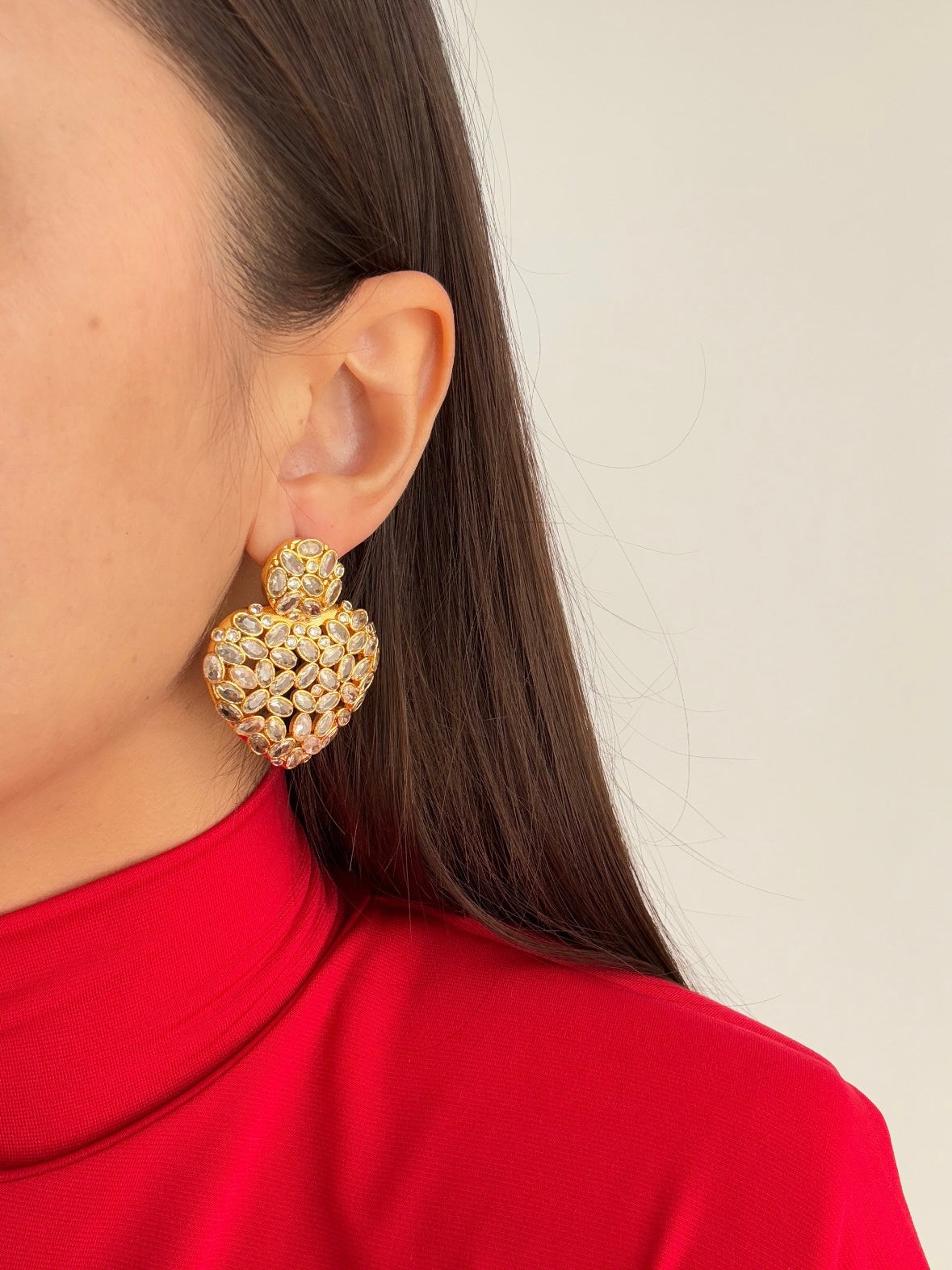 KALP MODEL ALTIN KAPLAMA KÜPE