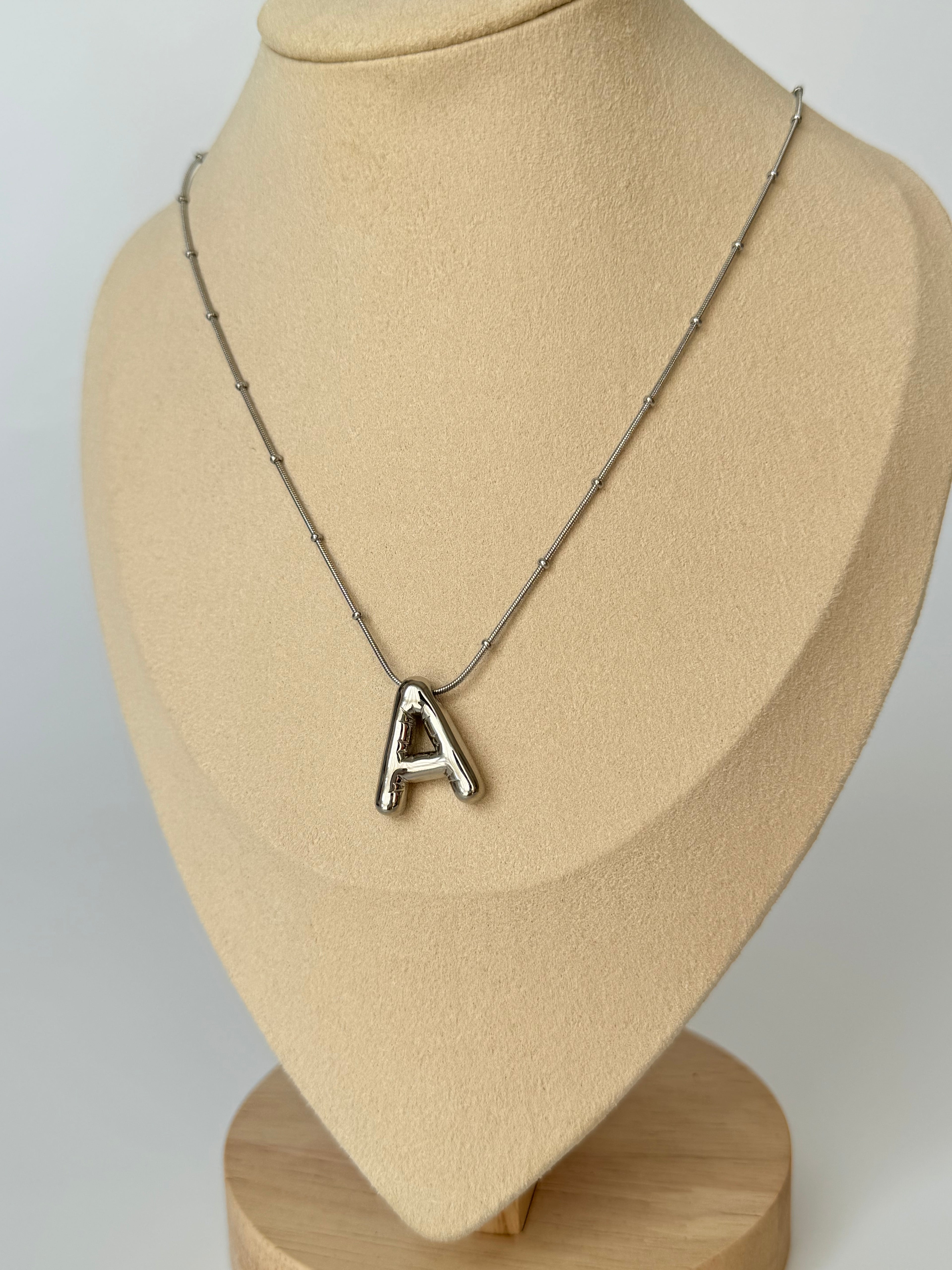 İthal Balon A Harf Silver Kolye