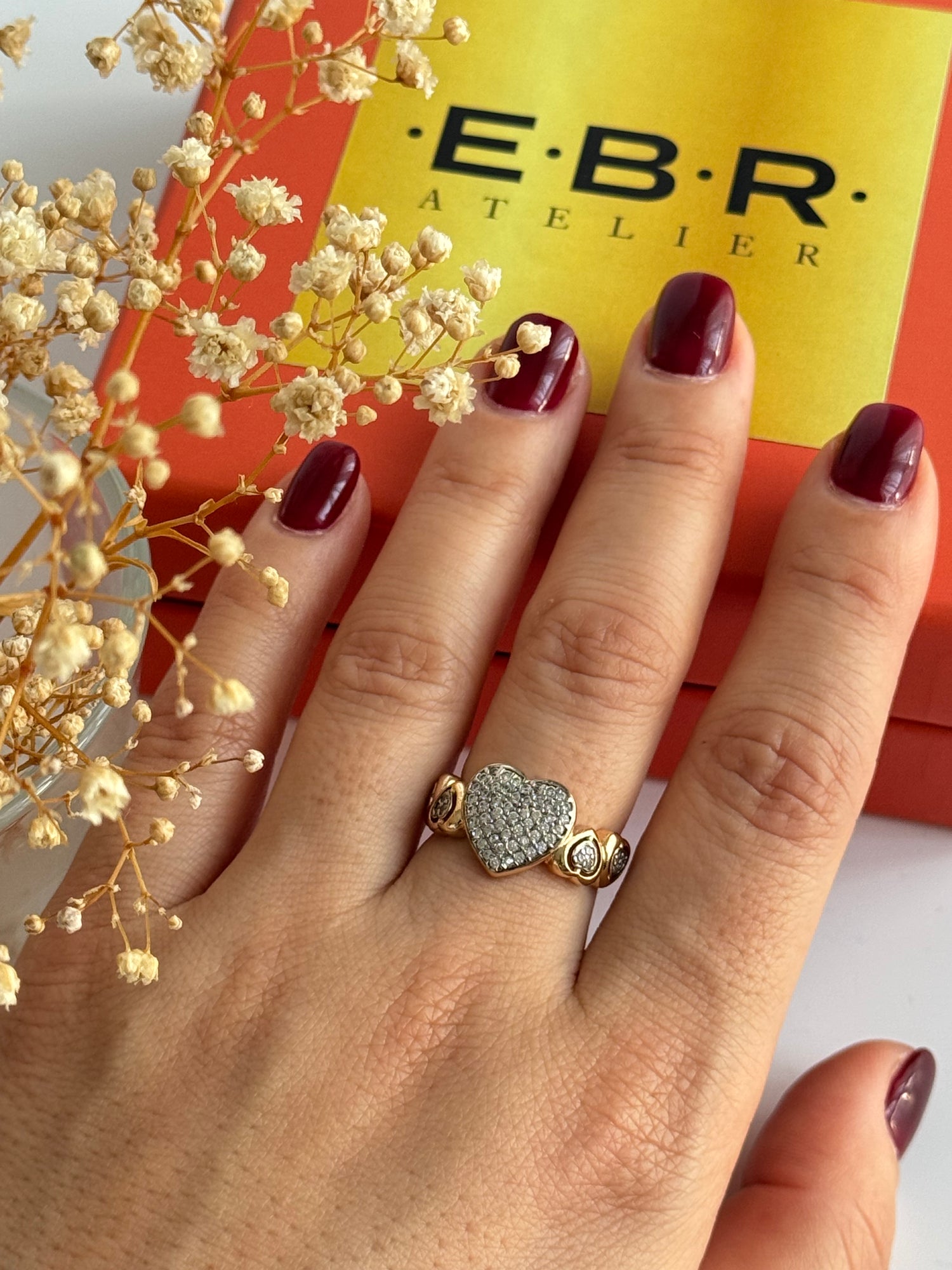 İTHAL KALP DETAYLI TAŞLI GOLD AYARLANABİLİR YÜZÜK