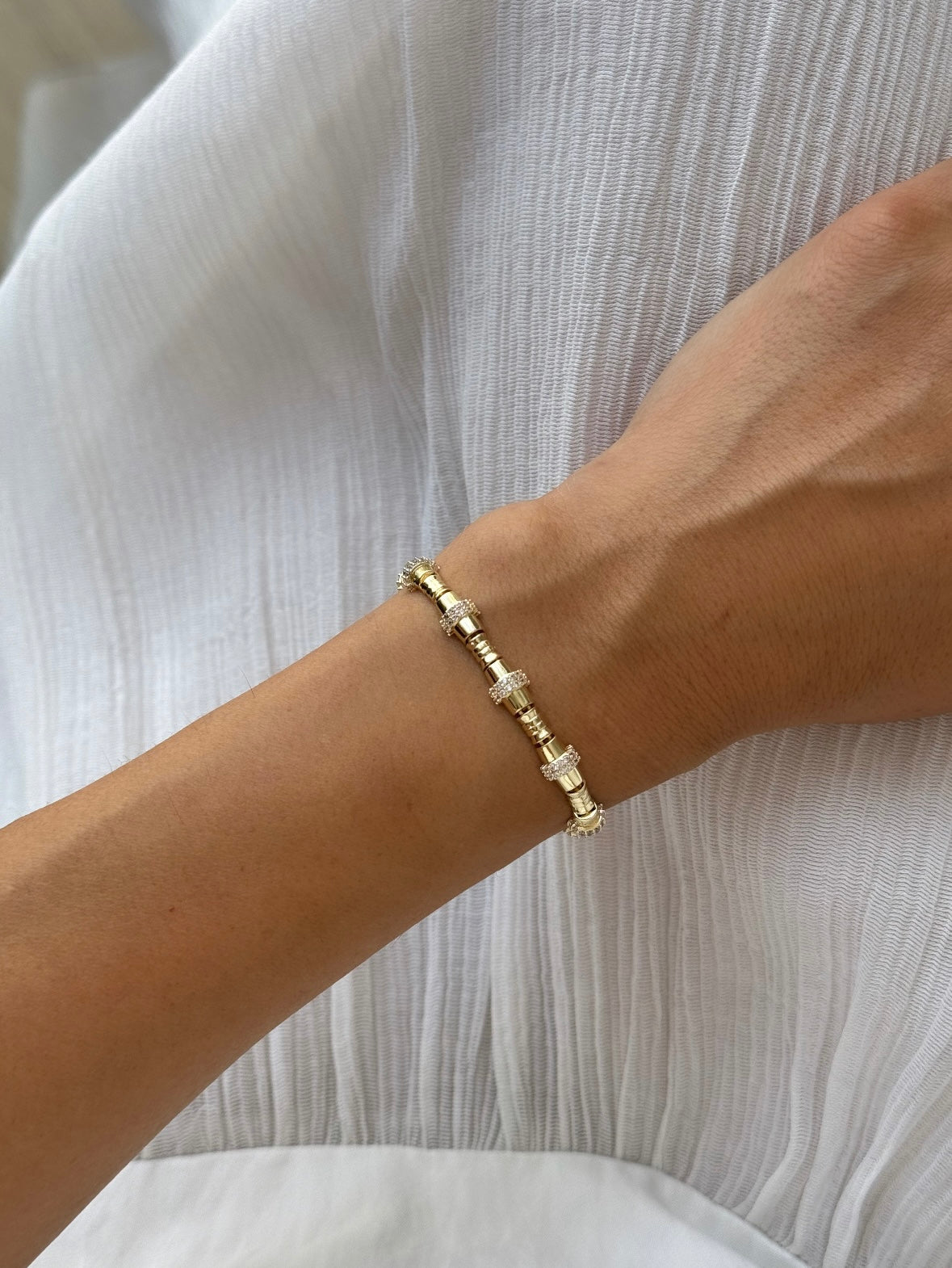 İTHAL TAŞLI GOLD BİLEKLİK