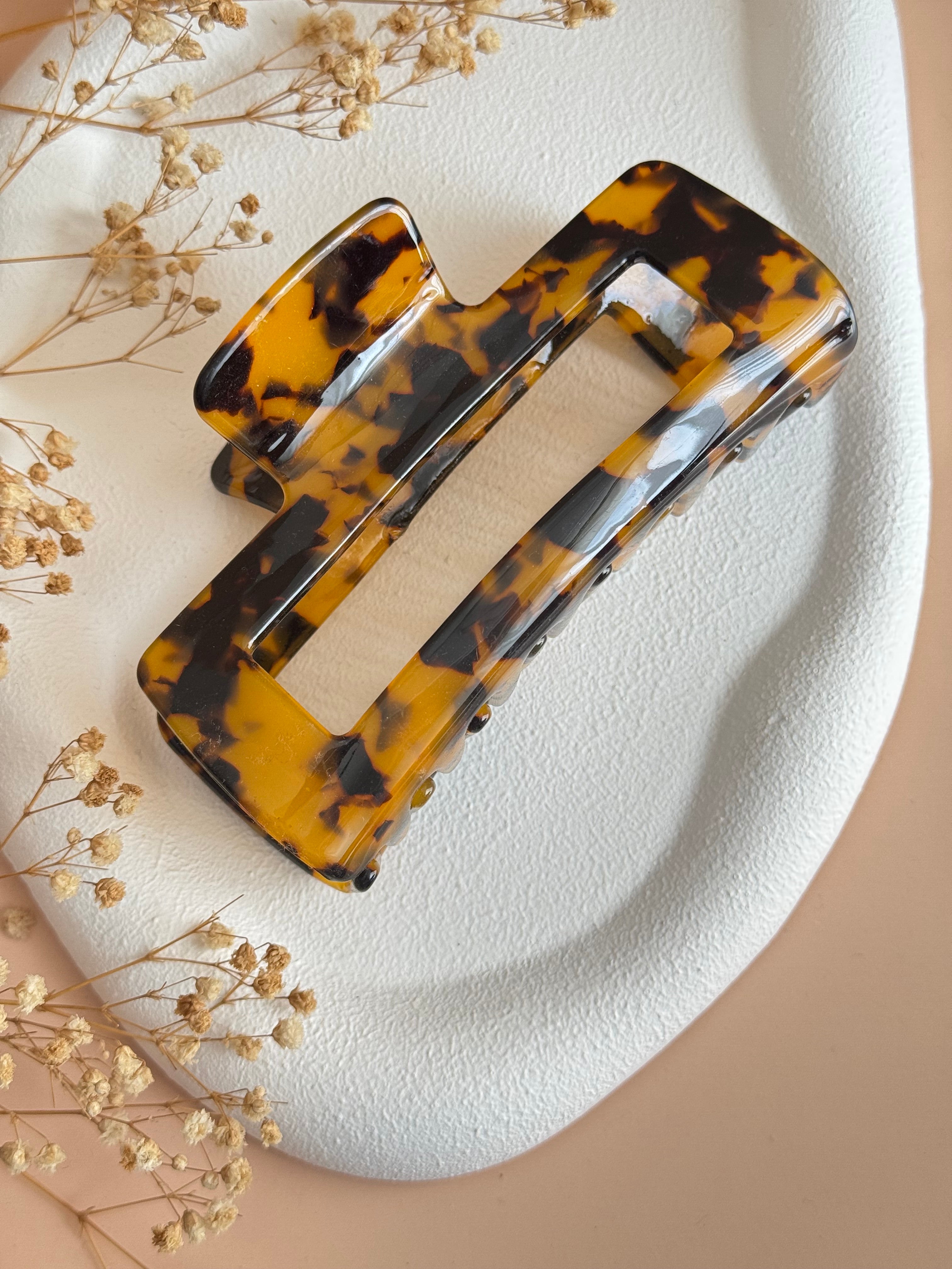 İTHAL LEOPARLI BÜYÜK KEMİK MANDAL TOKA