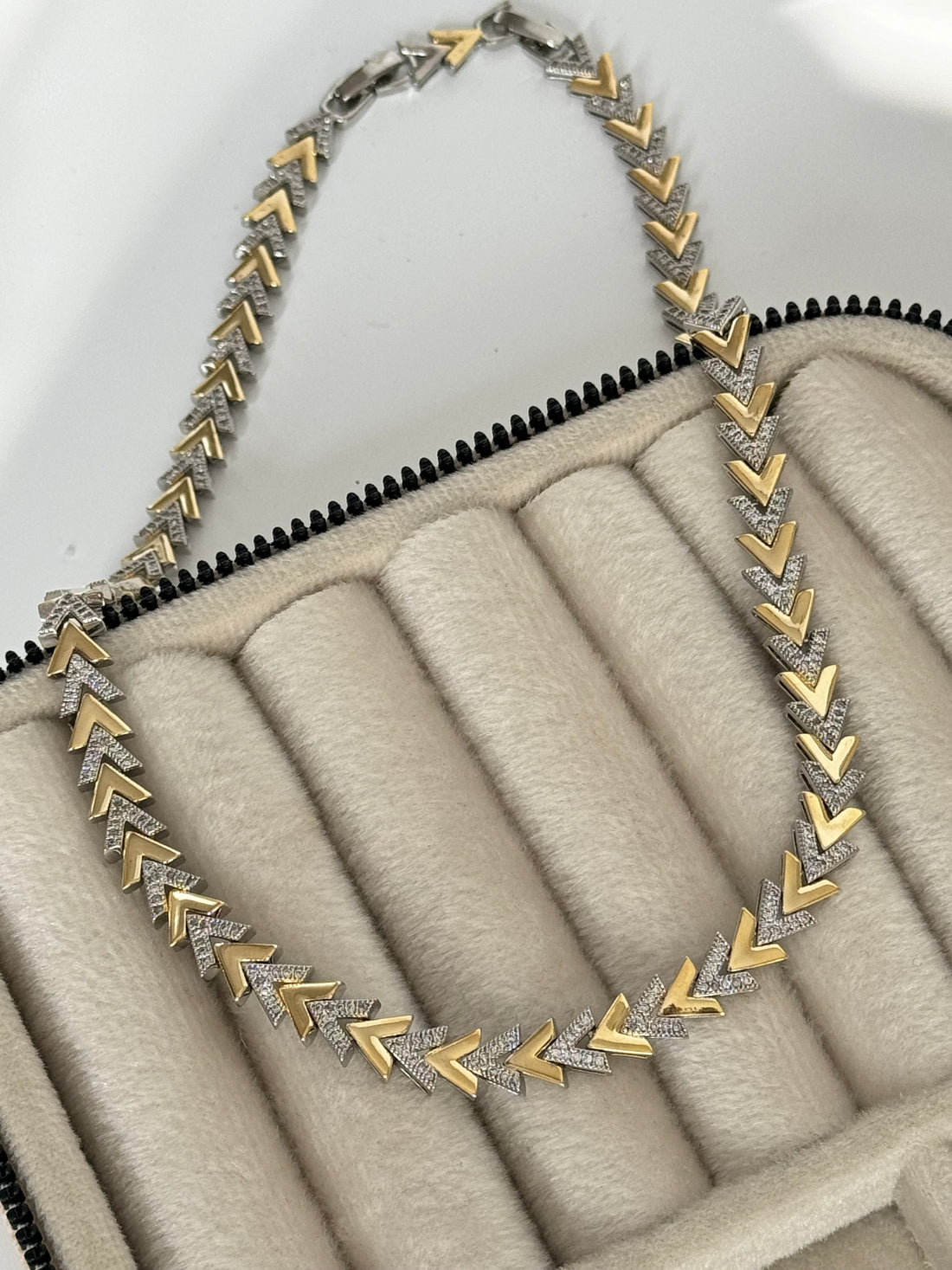 İTHAL KILÇIK DETAYLI GOLD SİLVER KOLYE