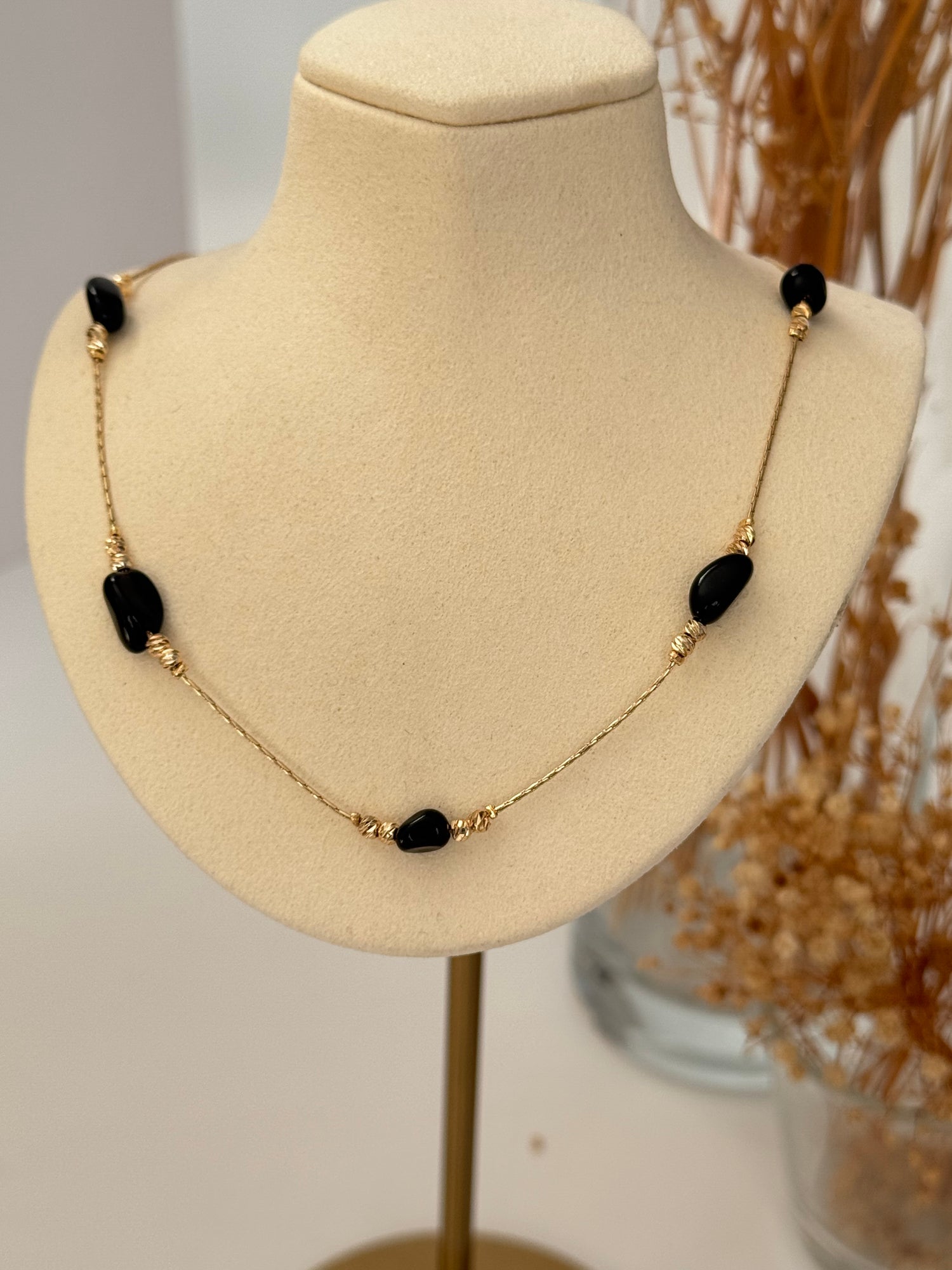 SİYARE SİYAH DOĞAL TAŞLI ALTIN KAPLAMA KOLYE