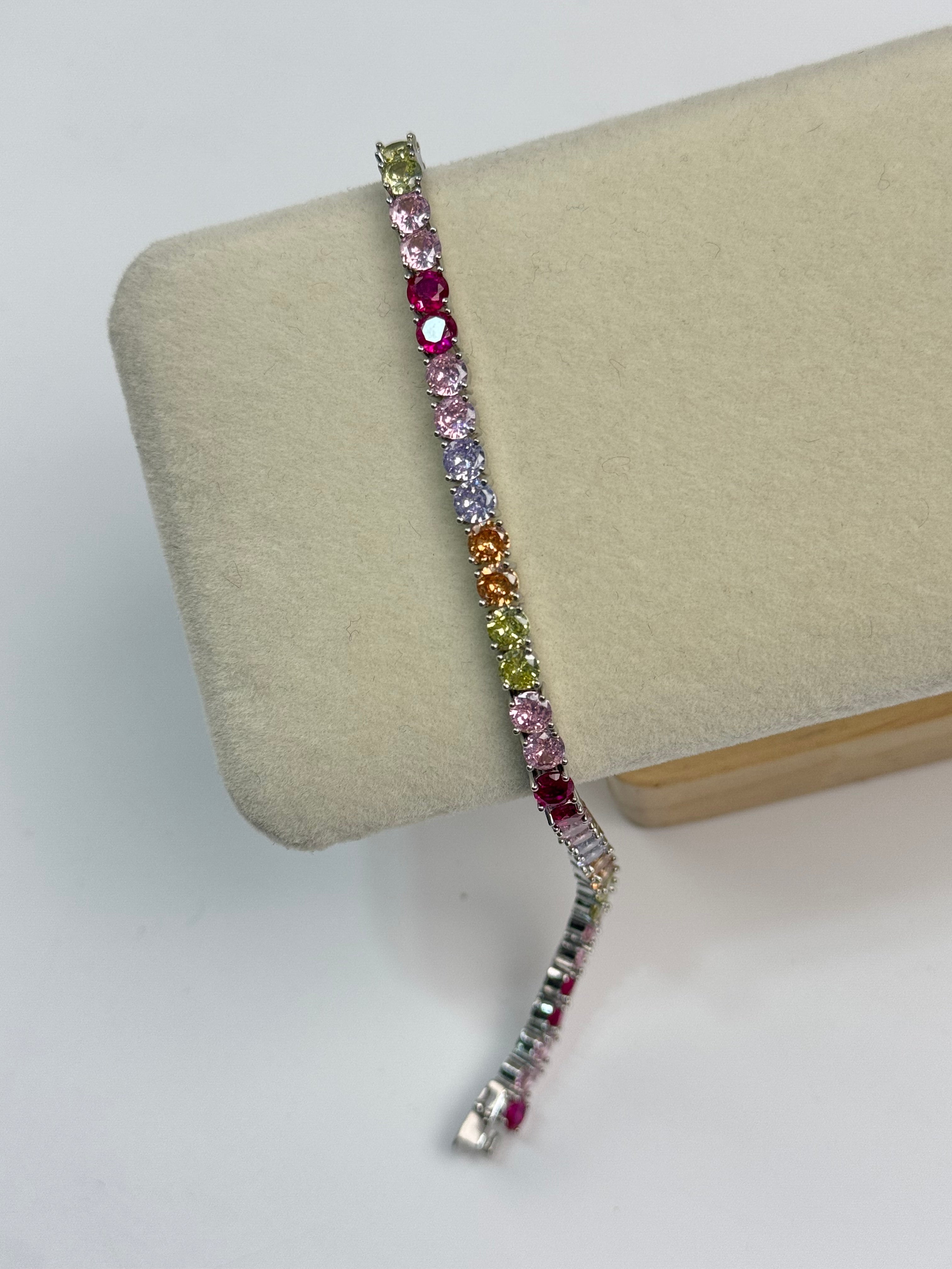 İTHAL RENKLİ ZİRKON TAŞLI SU YOLU SİLVER BİLEKLİK