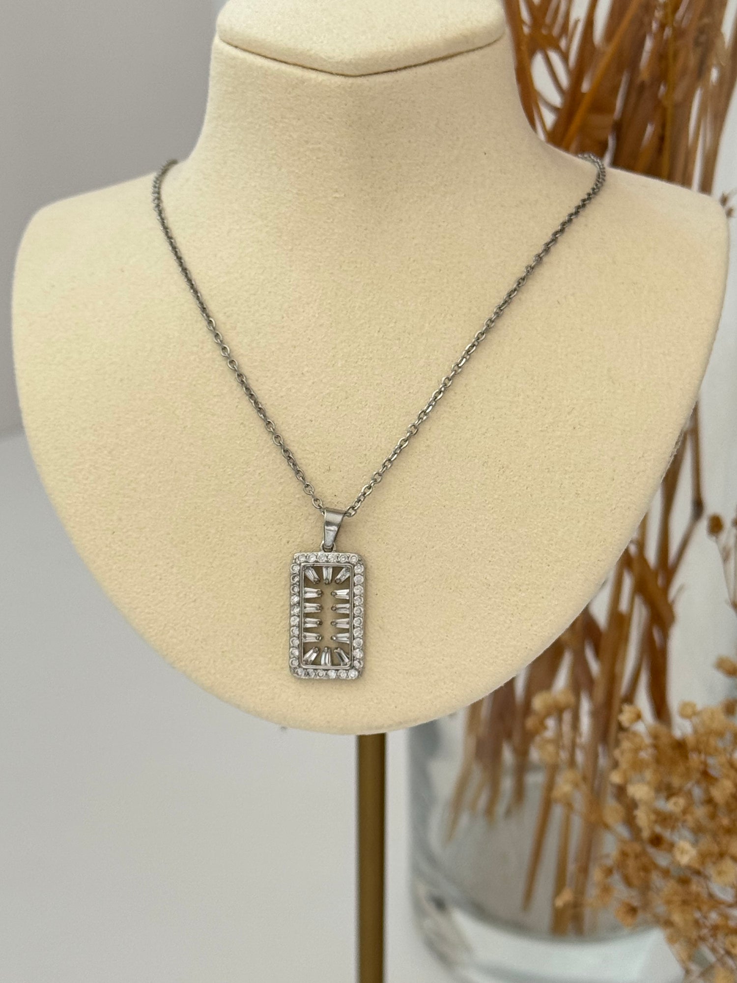 PALİZ SİLVER ÇELİK KOLYE