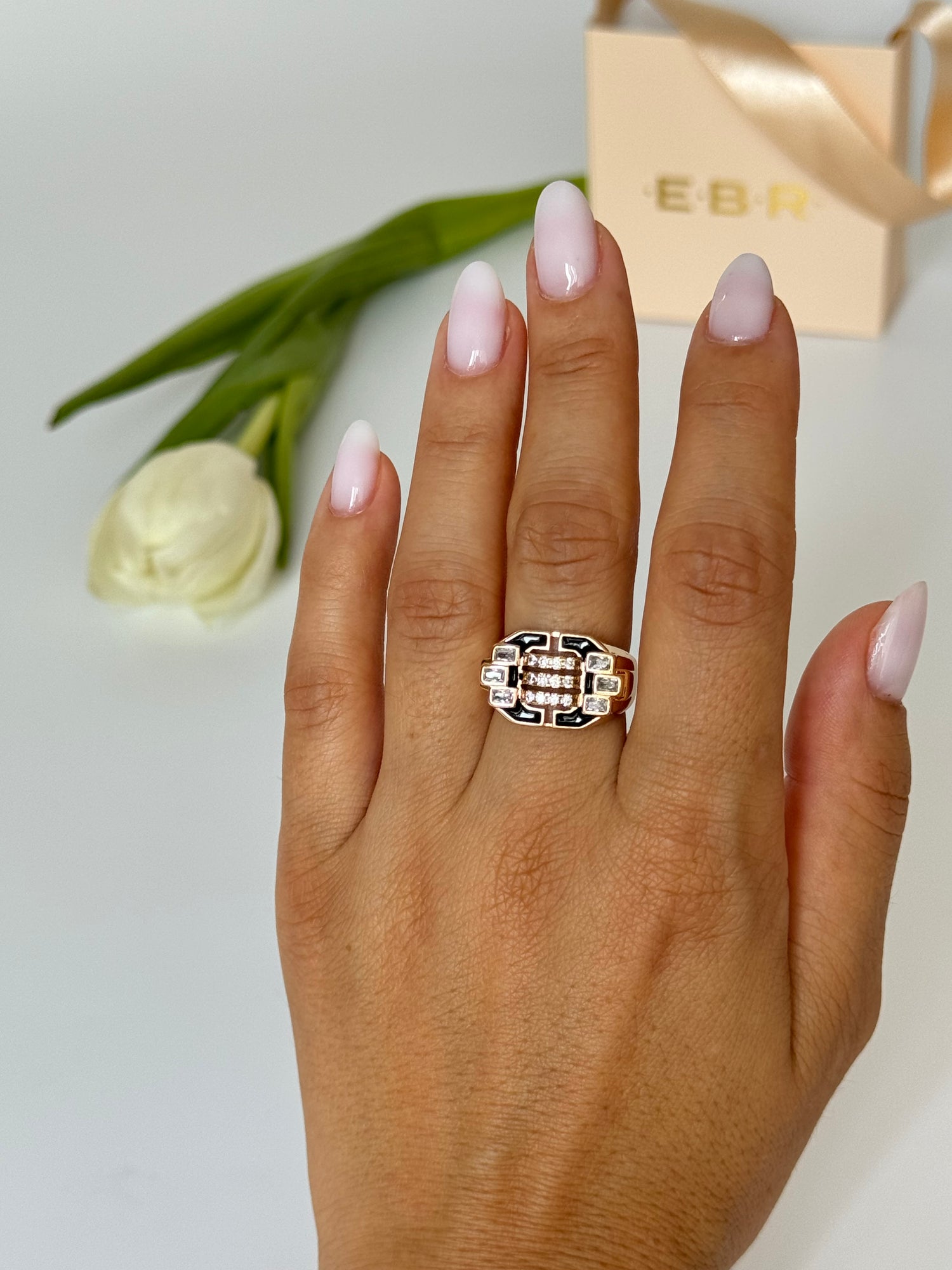 İTHAL SİYAH MİNELİ GOLD AYARLANABİLİR YÜZÜK