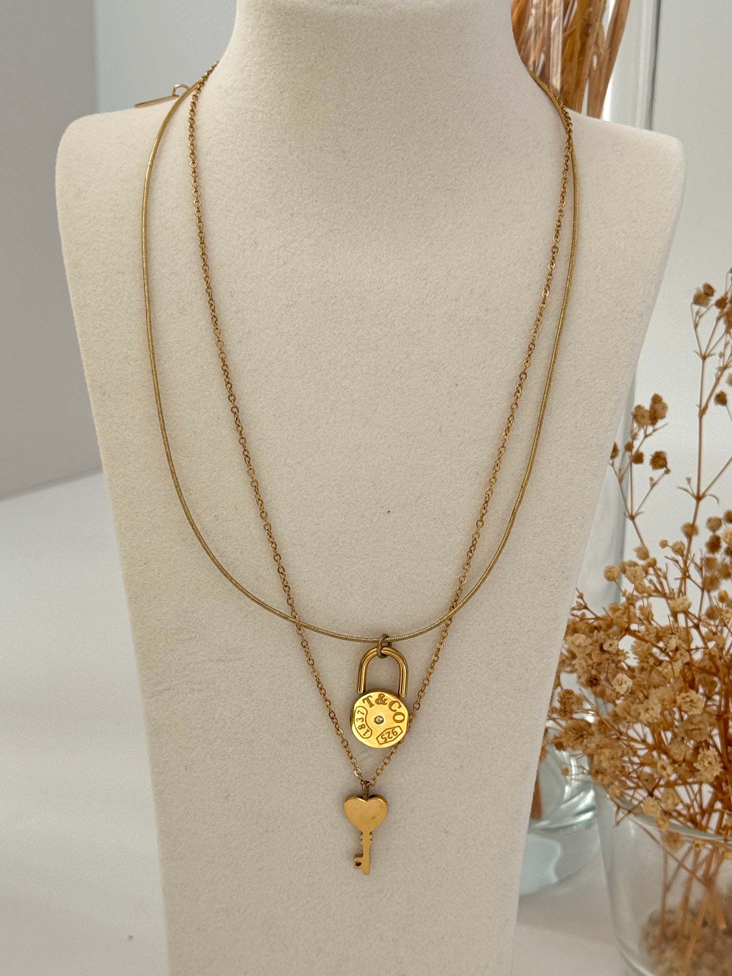 ANAHTAR DETAYLI MARKA MODEL GOLD ÇELİK KOLYE