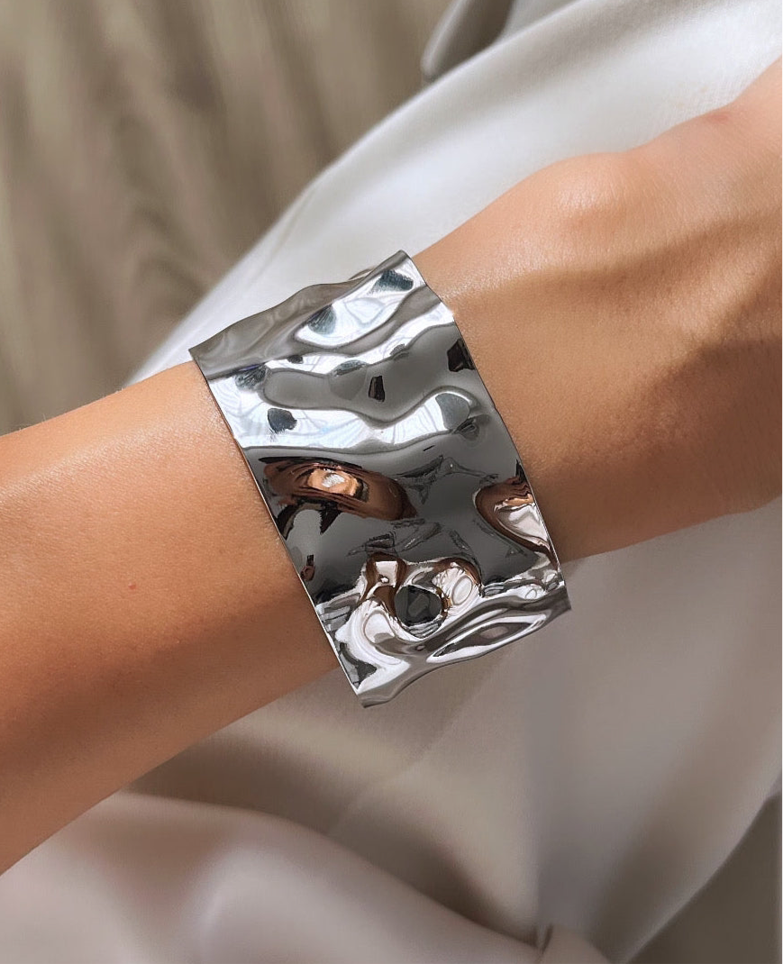 İTHAL DESENLİ SİLVER KELEPÇE BİLEZİK