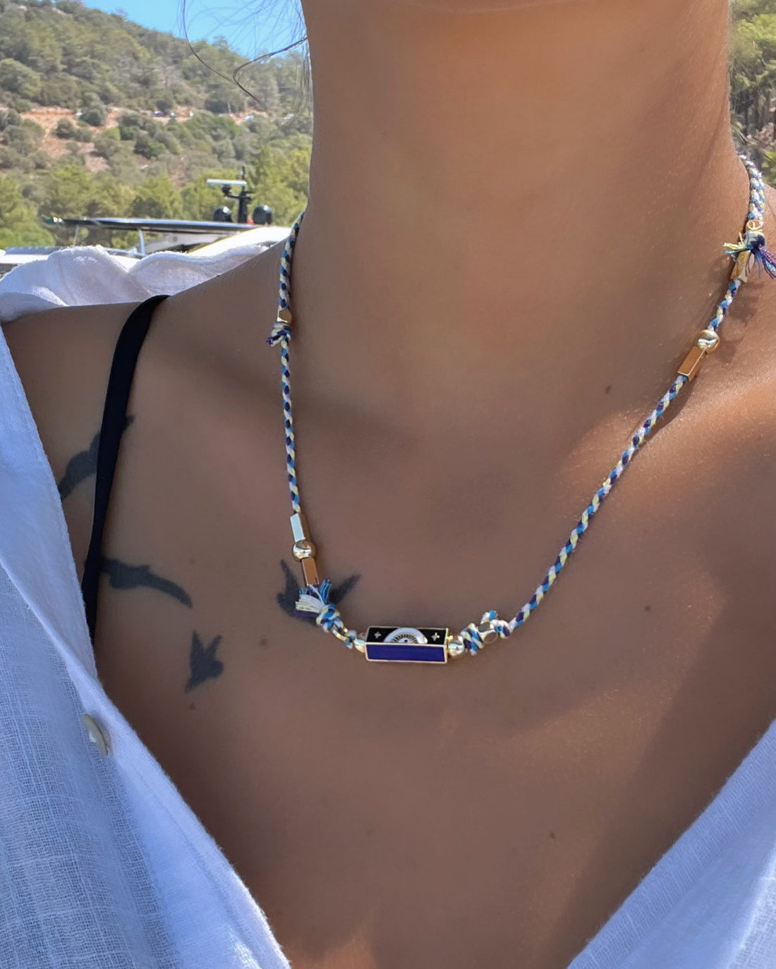 FİRA MAVİ RENKLİ AYARLANABİLİR İPLİ KOLYE