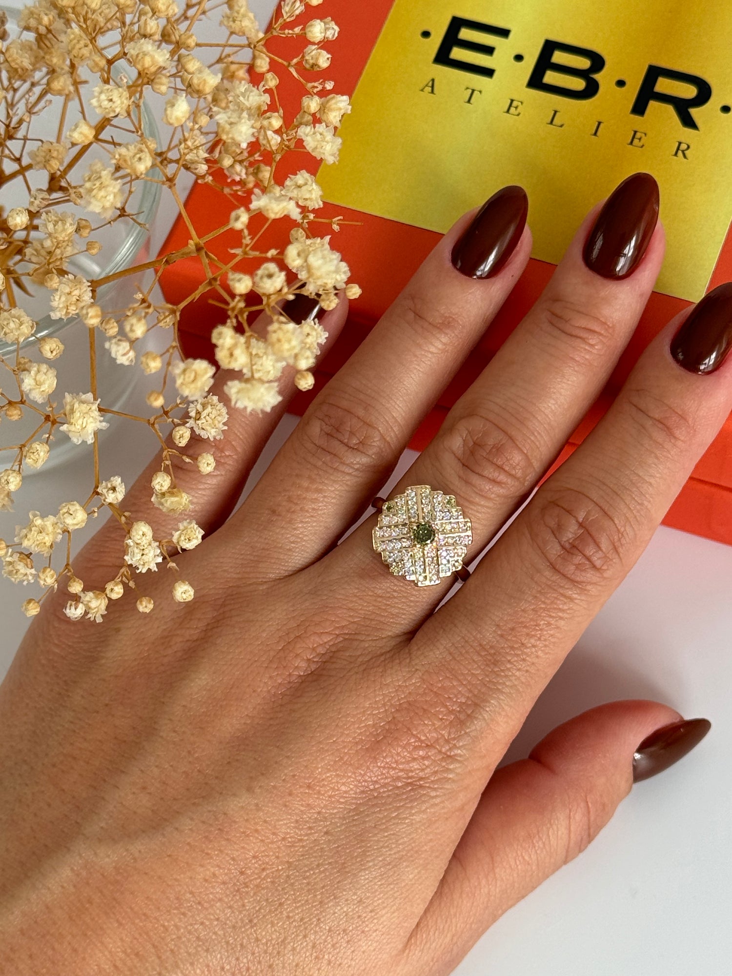 İTHAL YEŞİL TAŞ DETAYLI AYARLANABİLİR GOLD YÜZÜK