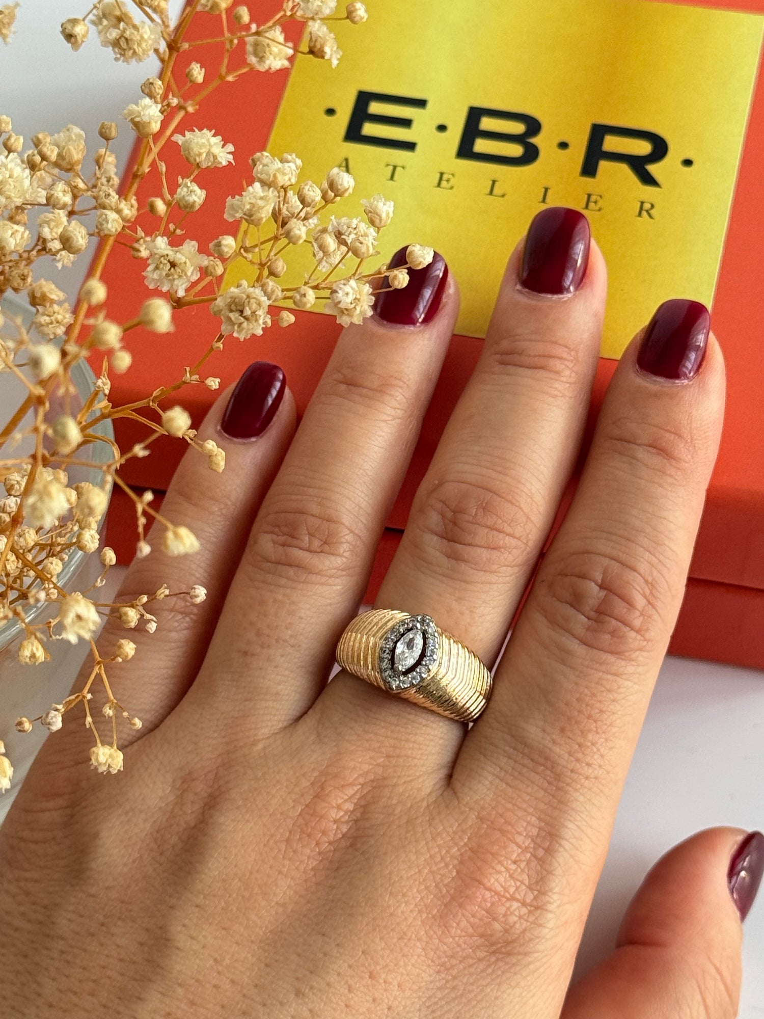 İTHAL TAŞLI GOLD AYARLANABİLİR YÜZÜK