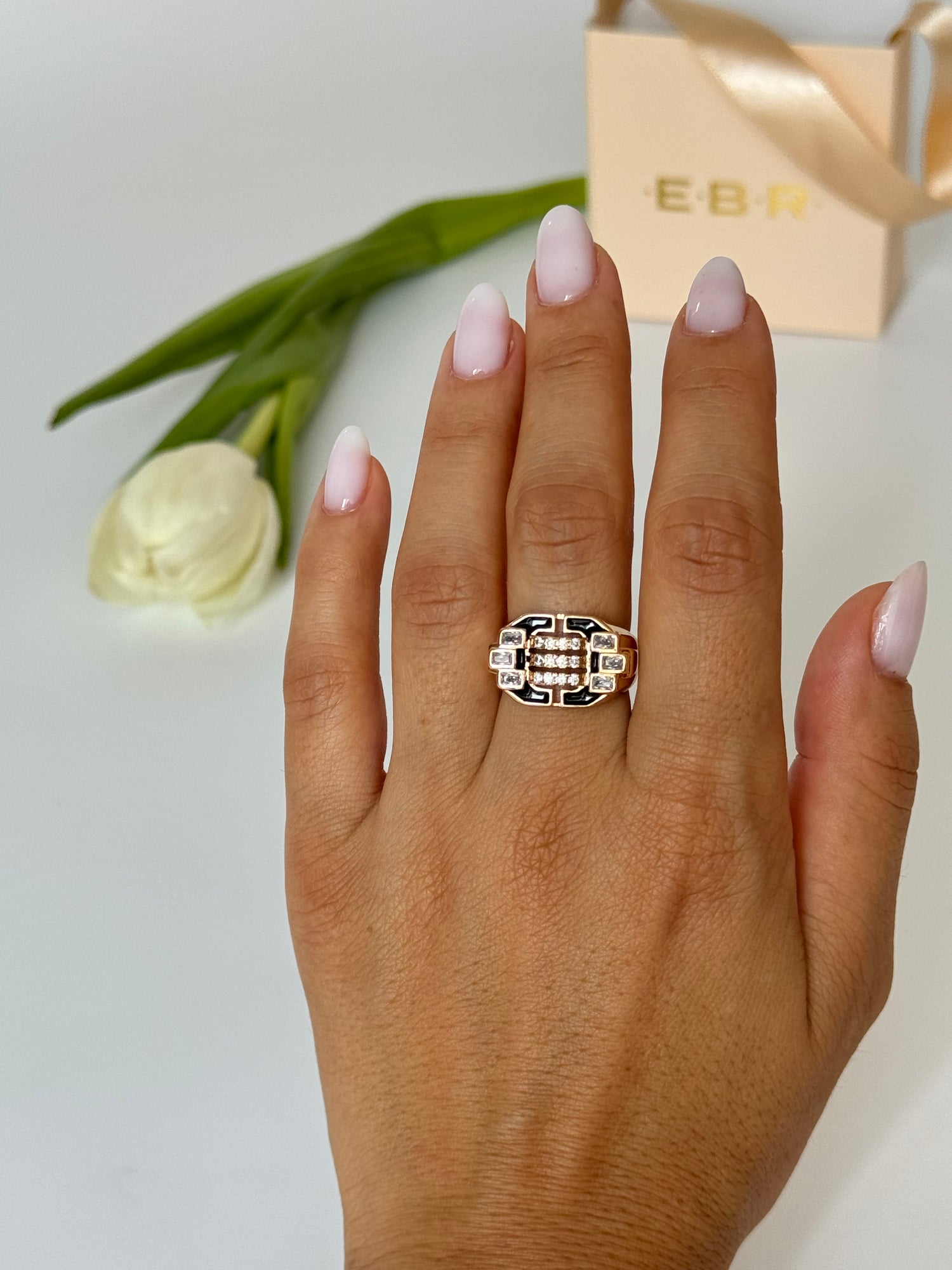 İTHAL SİYAH MİNELİ GOLD AYARLANABİLİR YÜZÜK