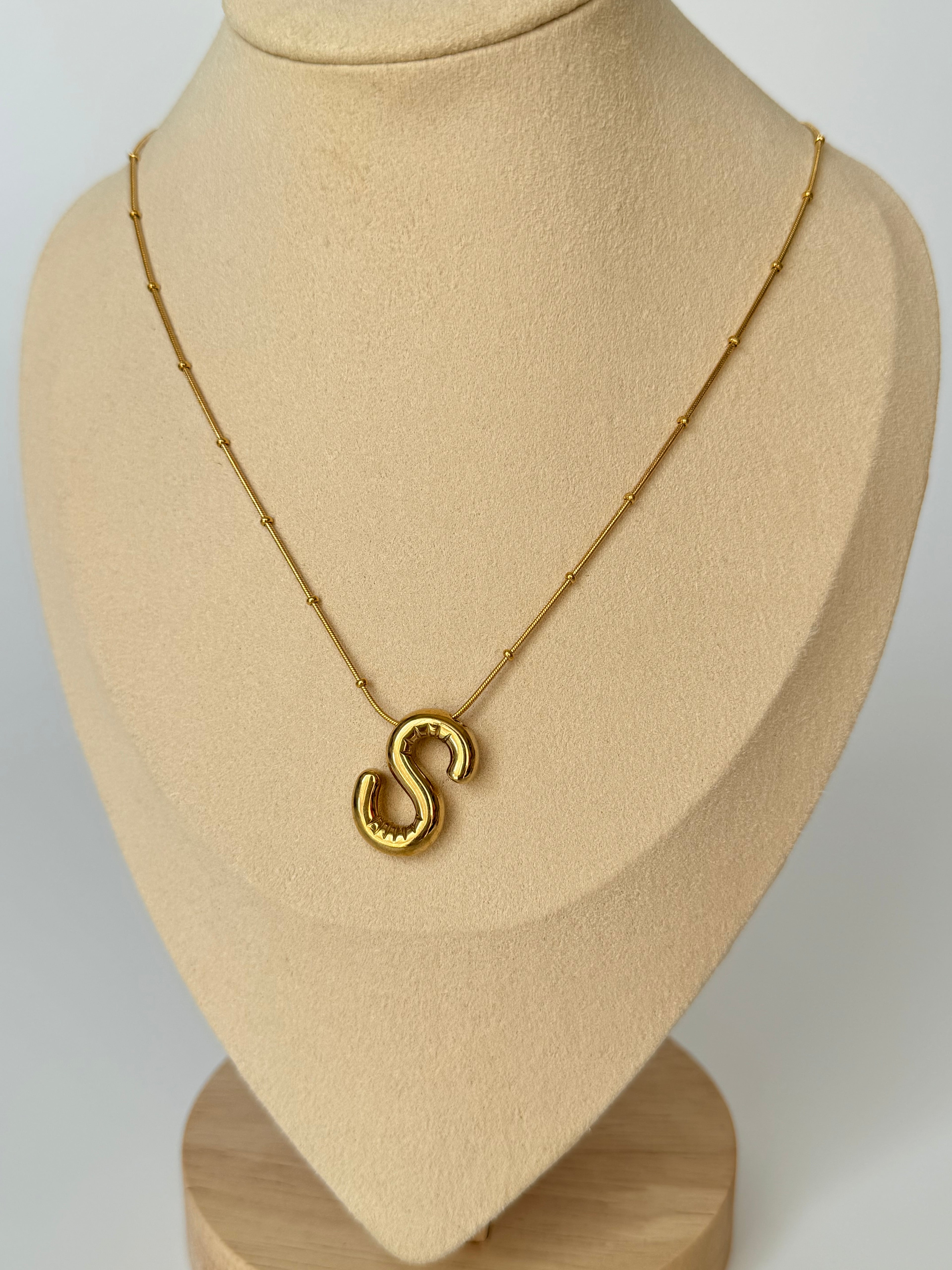 İthal Balon S Harf Gold Kolye