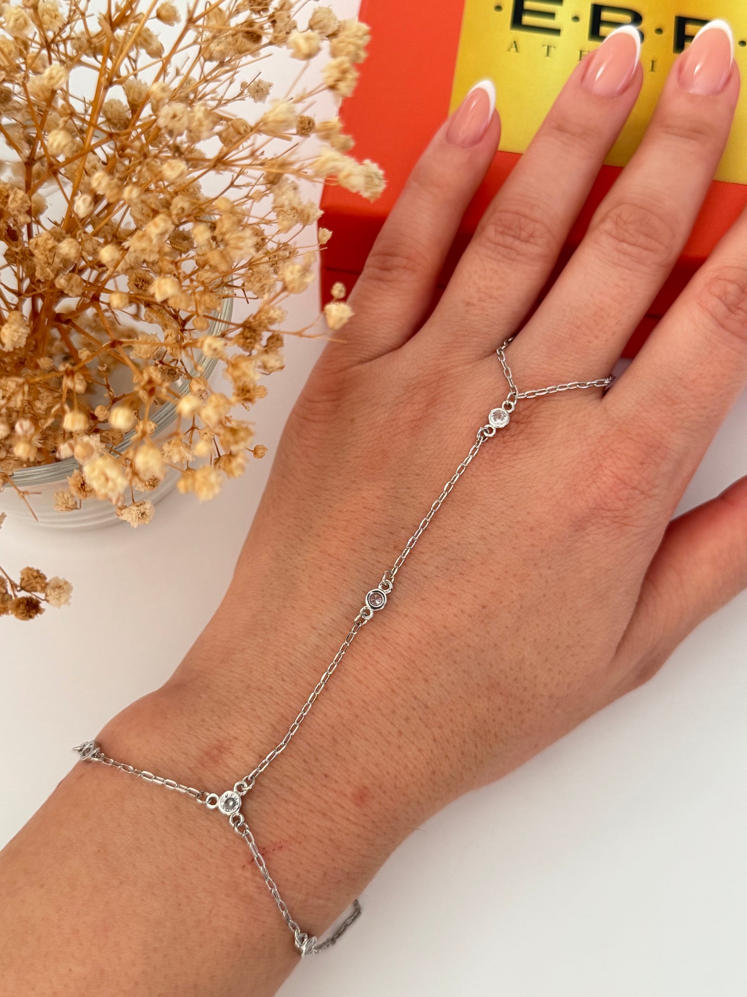 TAŞ DETAYLI SİLVER ŞAHMERAN