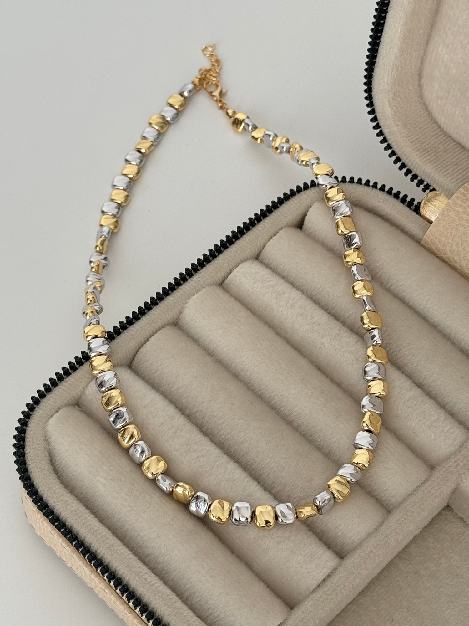 İTHAL ÇİFT RENK KOLYE