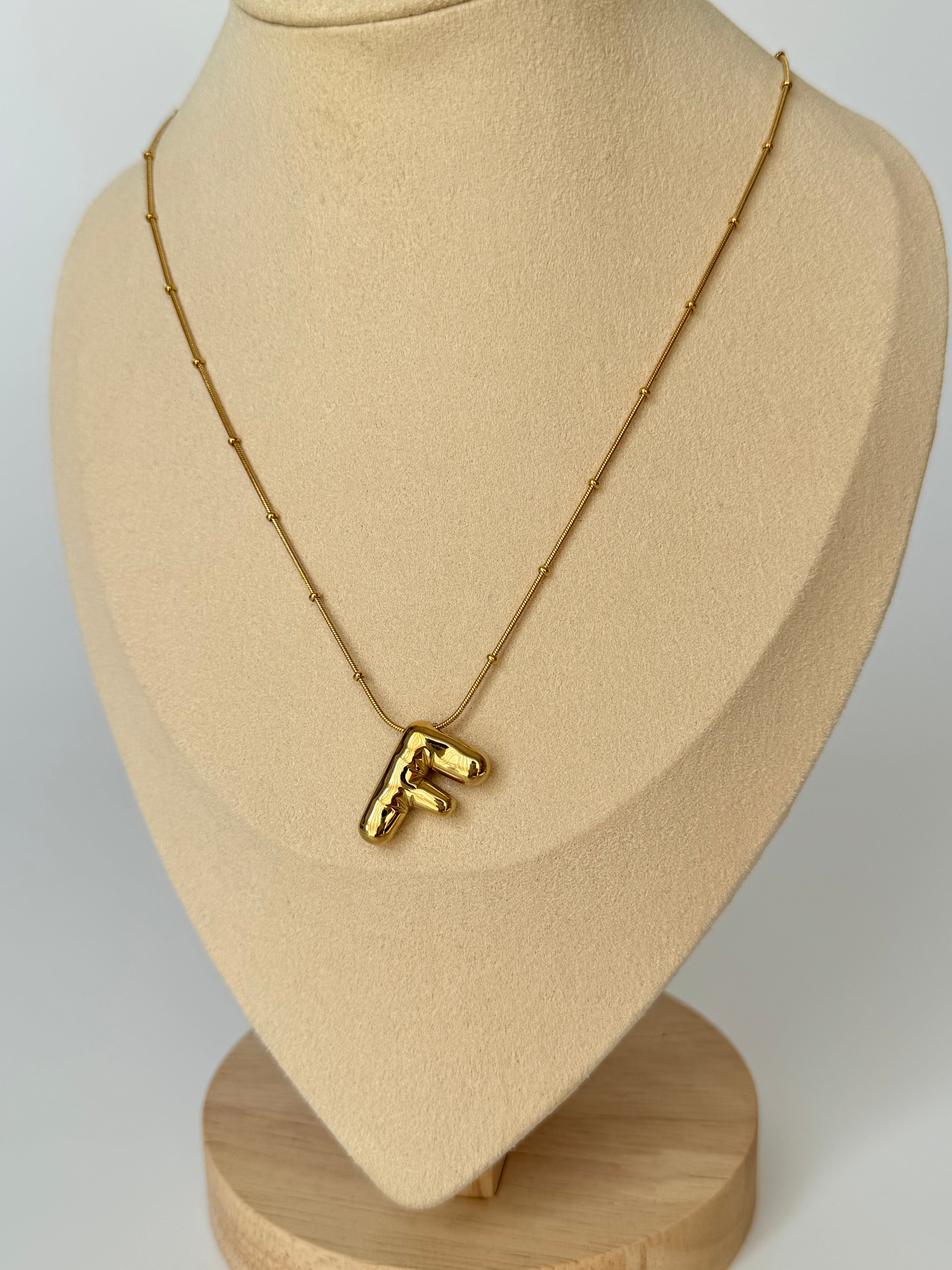 İthal Balon F Harf Gold Kolye