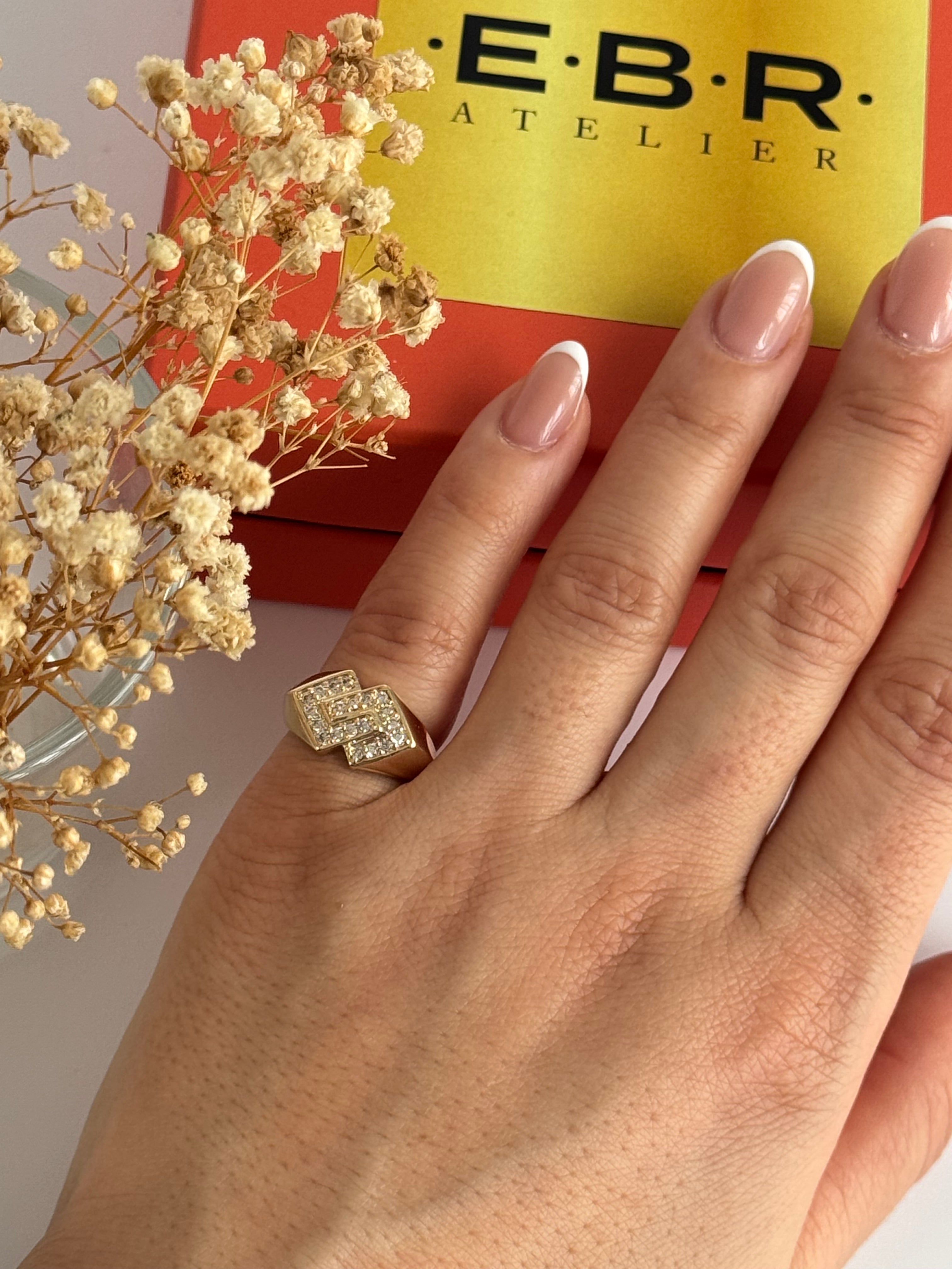 İTHAL TAŞ DETAYLI GOLD SERÇE PARMAK AYARLANABİLİR YÜZÜK