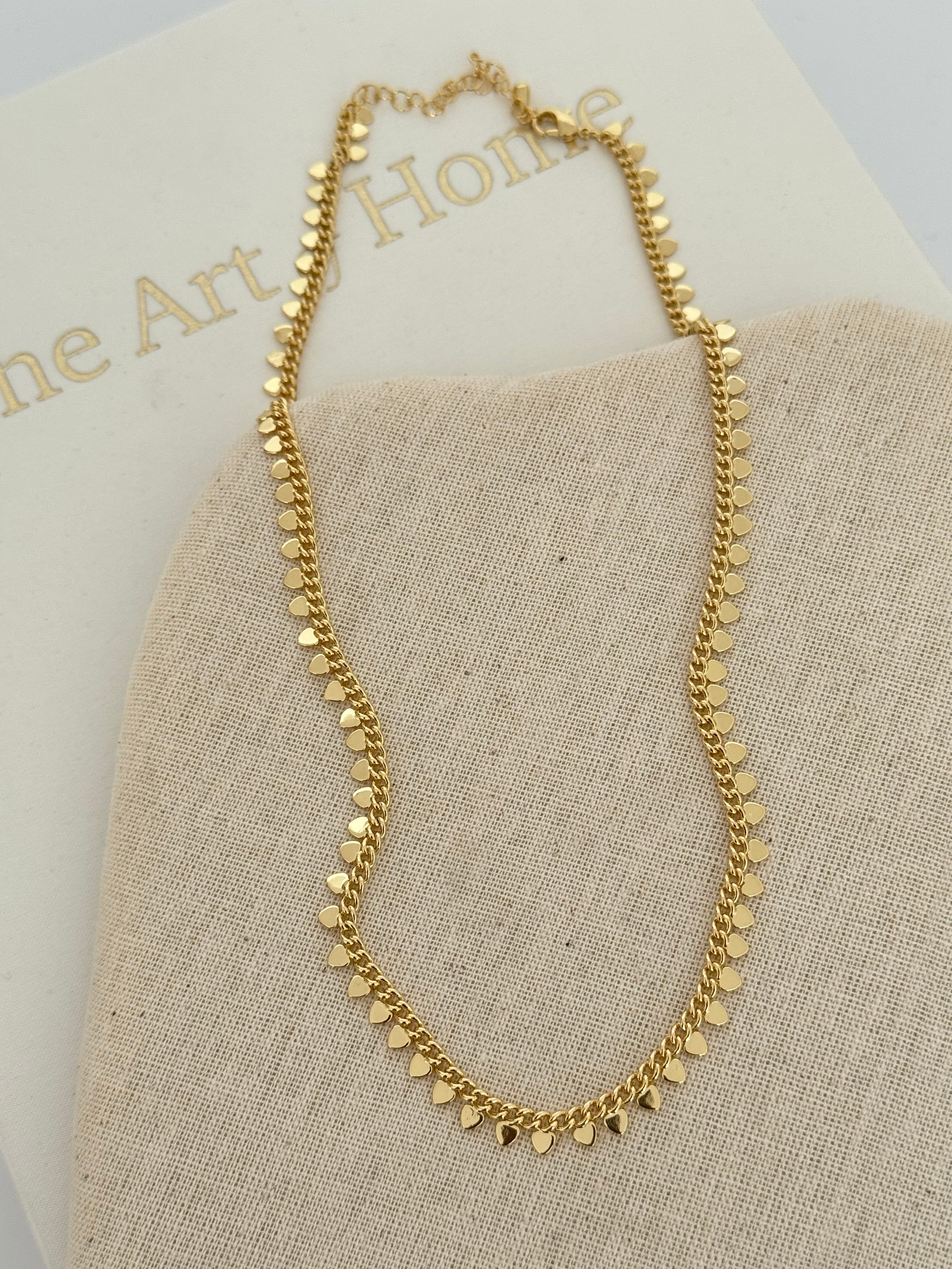 VİONNA KALP DETAYLI GOLD KOLYE