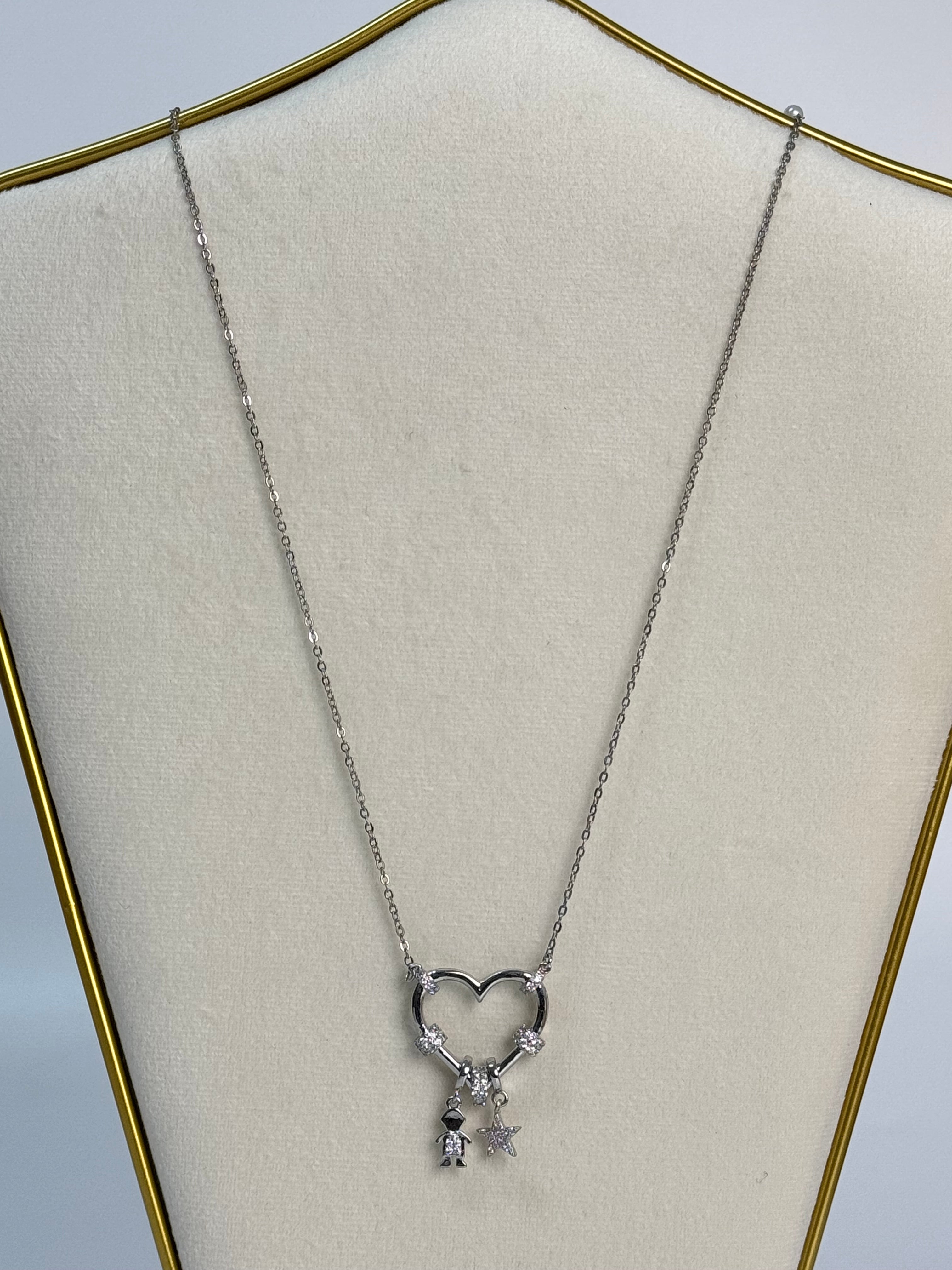 İTHAL KALP DETAYLI UZUN SİLVER KOLYE