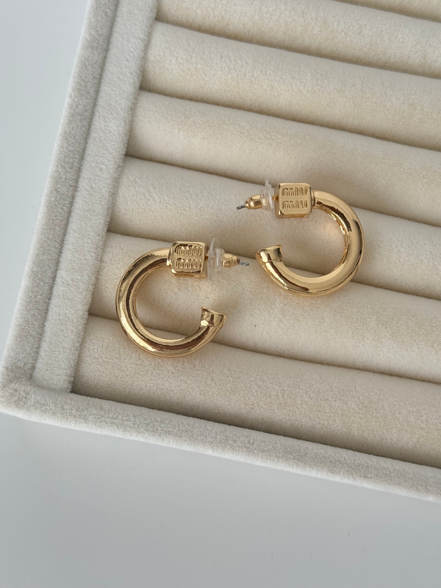 İTHAL MARKA MODEL GOLD HALKA KÜPE