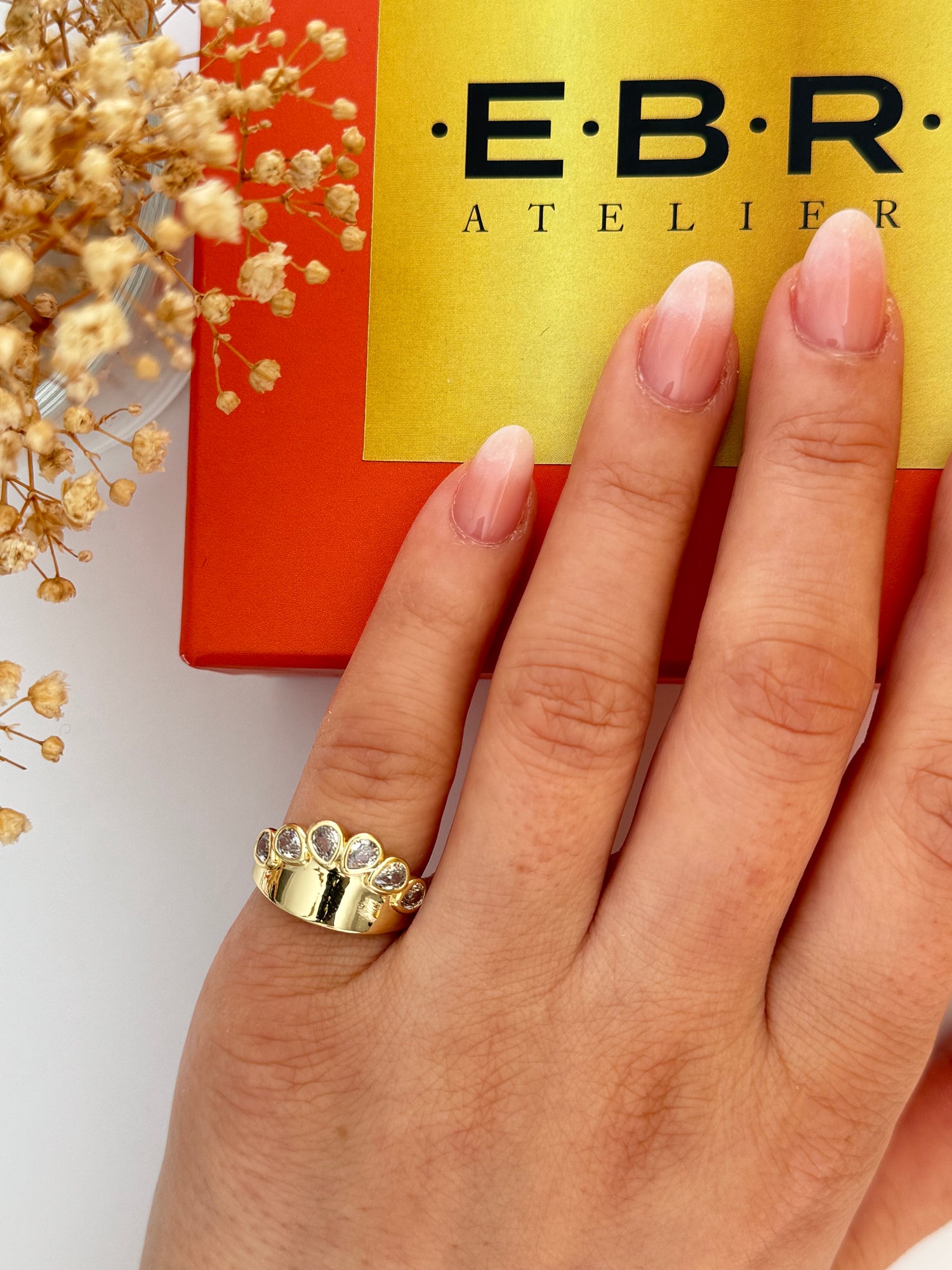 ARDELİA TAŞ DETAYLI AYARLANABİLİR SERÇE PARMAK YÜZÜK