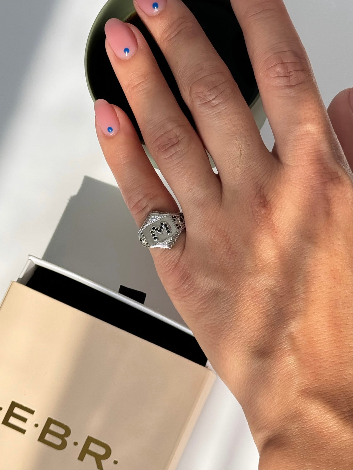 İTHAL M HARF AYARLANABİLİR SİLVER SERÇE PARMAK YÜZÜK