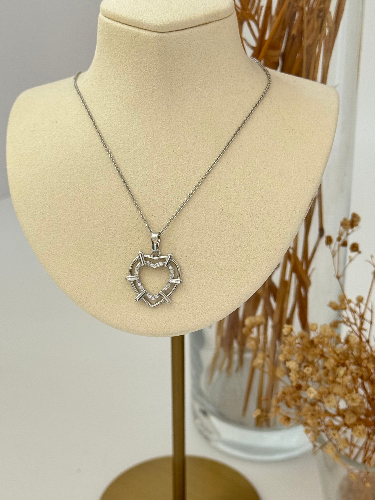 İTHAL KALP DETAYLI SİLVER ÇELİK KOLYE