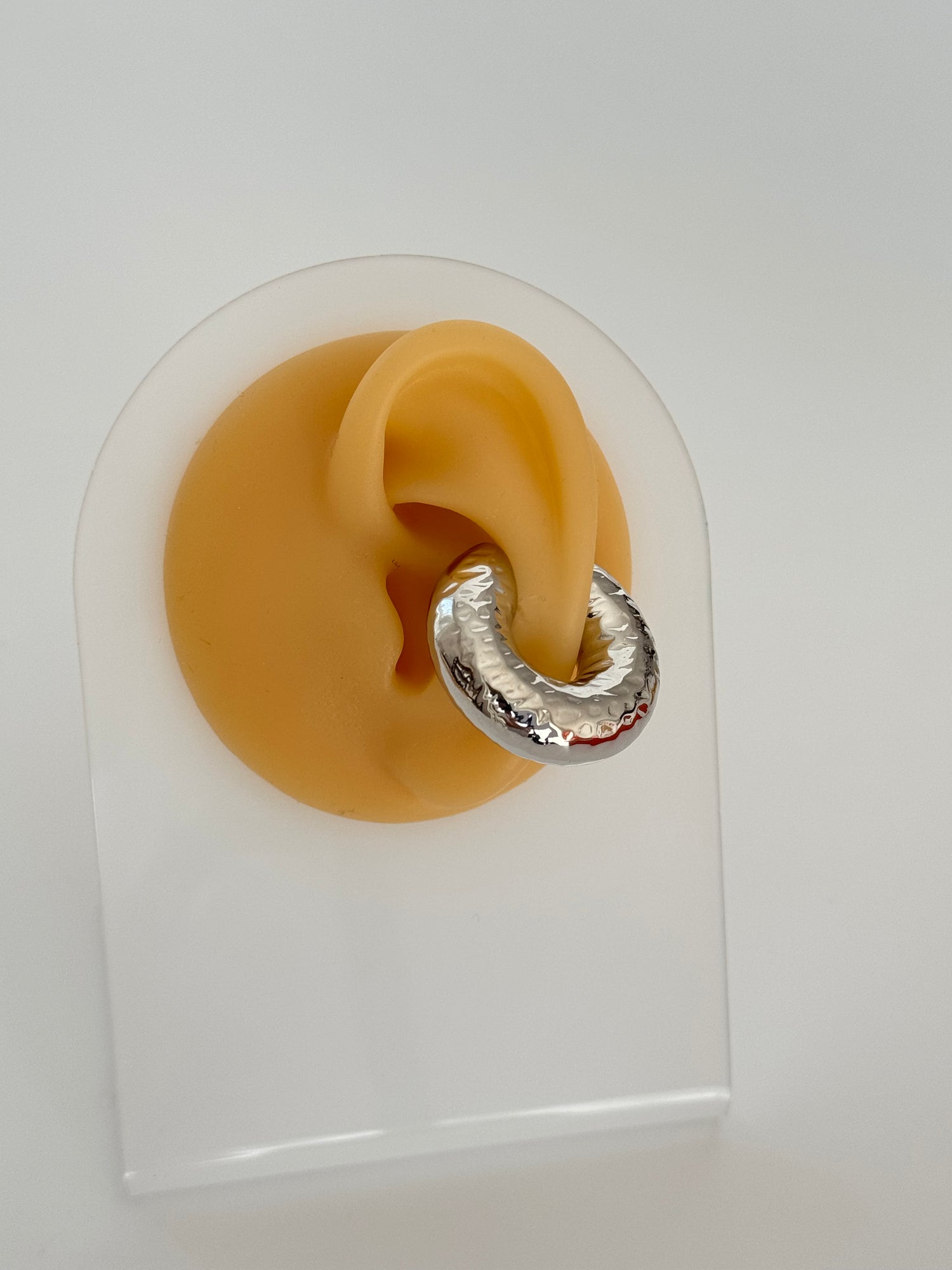 İTHAL XL DESENLİ BALON HALKA SİLVER KIKIRDAK KÜPE EARCUFF