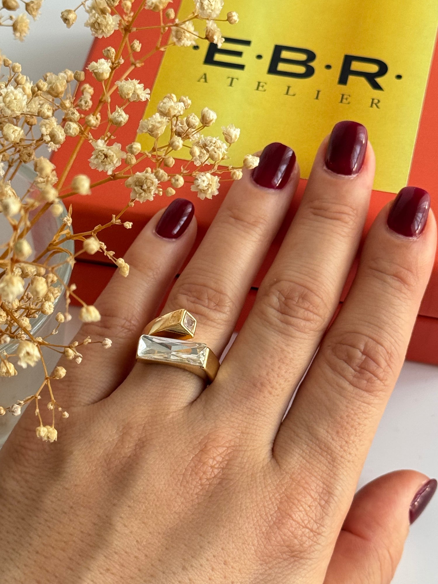 İTHAL TAŞLI GOLD AYARLANABİLİR YÜZÜK