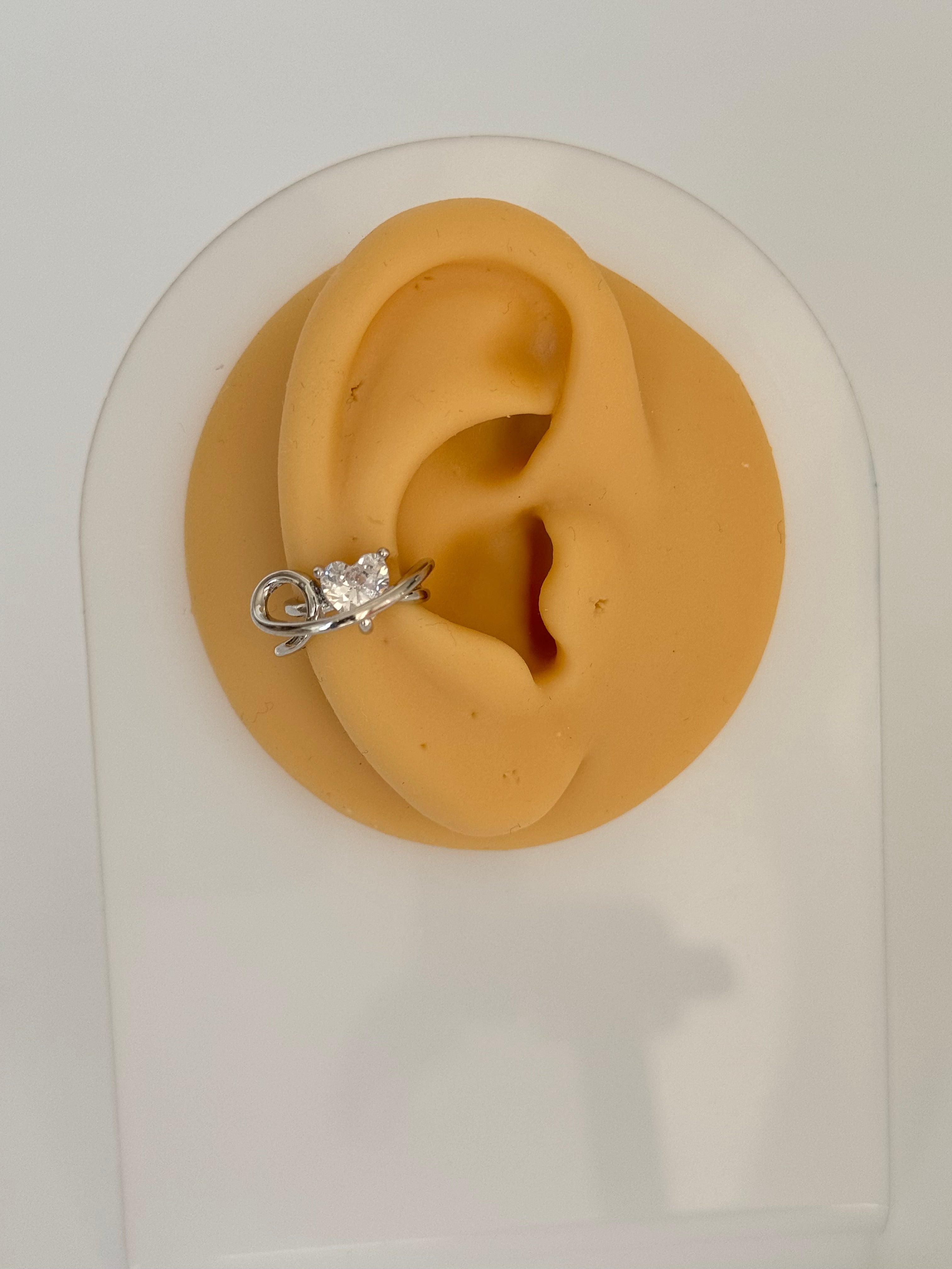 İTHAL KALP DETAYLI SİLVER SAĞ KULAK KIKIRDAK KÜPE EARCUFF