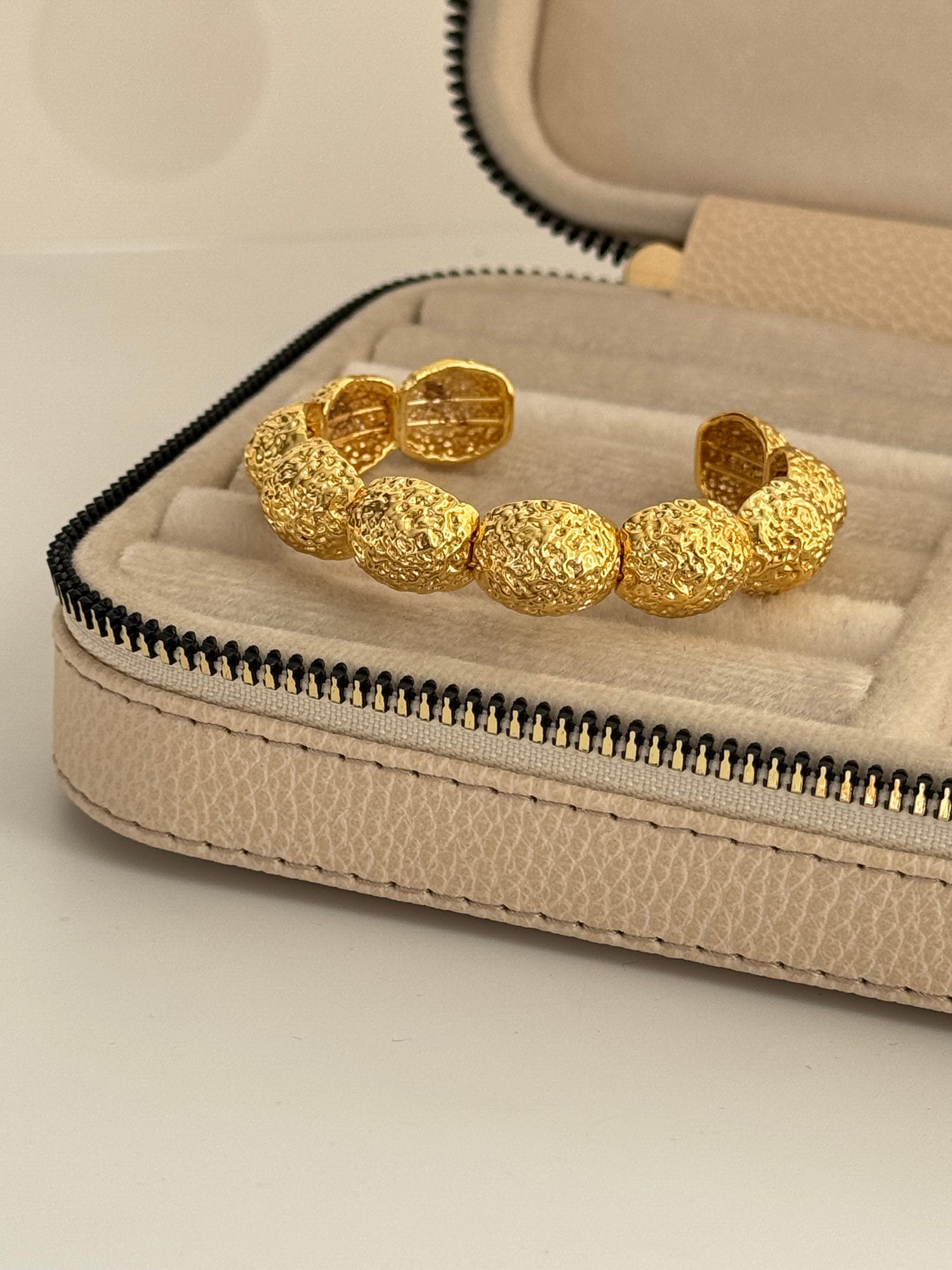 HUBAN ALTIN KAPLAMA AYARLANABİLİR GOLD KELEPÇE BİLEKLİK