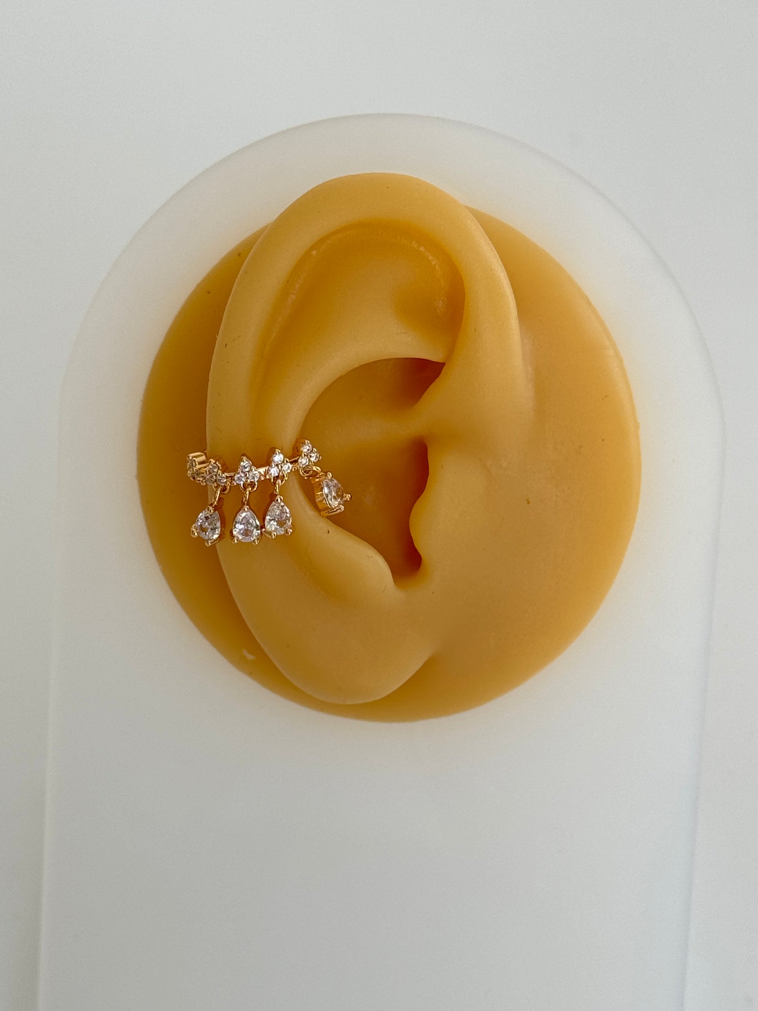 İTHAL SALLLANTILI SAĞ KULAK GOLD KIKIRDAK KÜPE EARCUFF