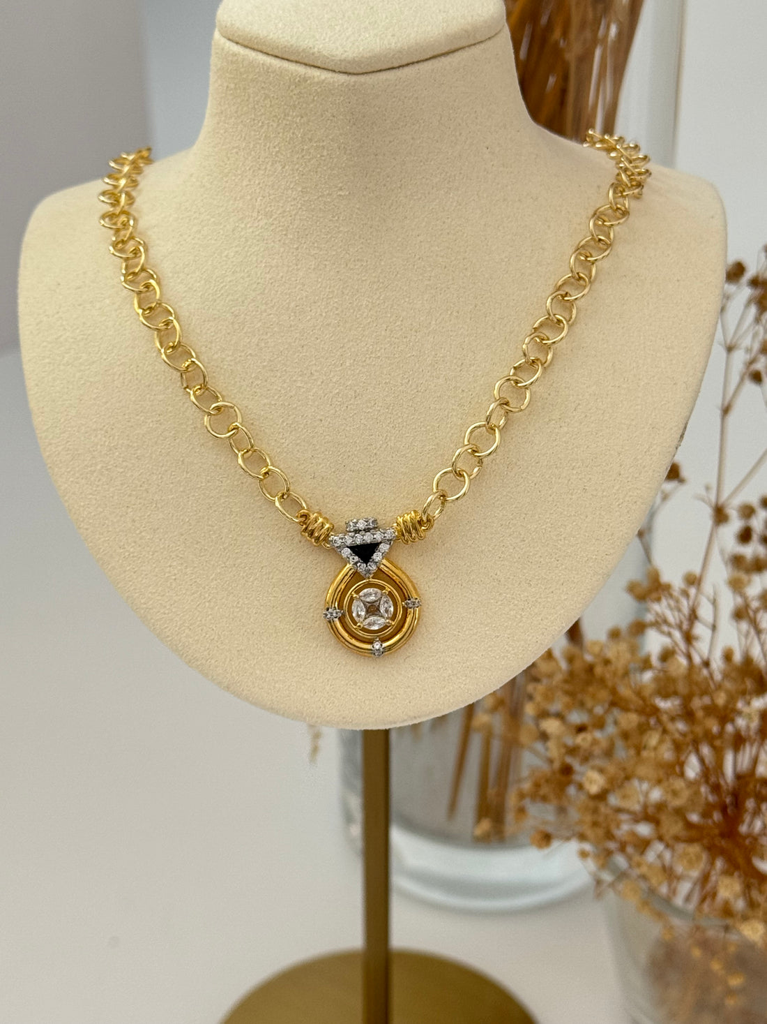 İTHAL DETAYLI ZİNCİR KOLYE