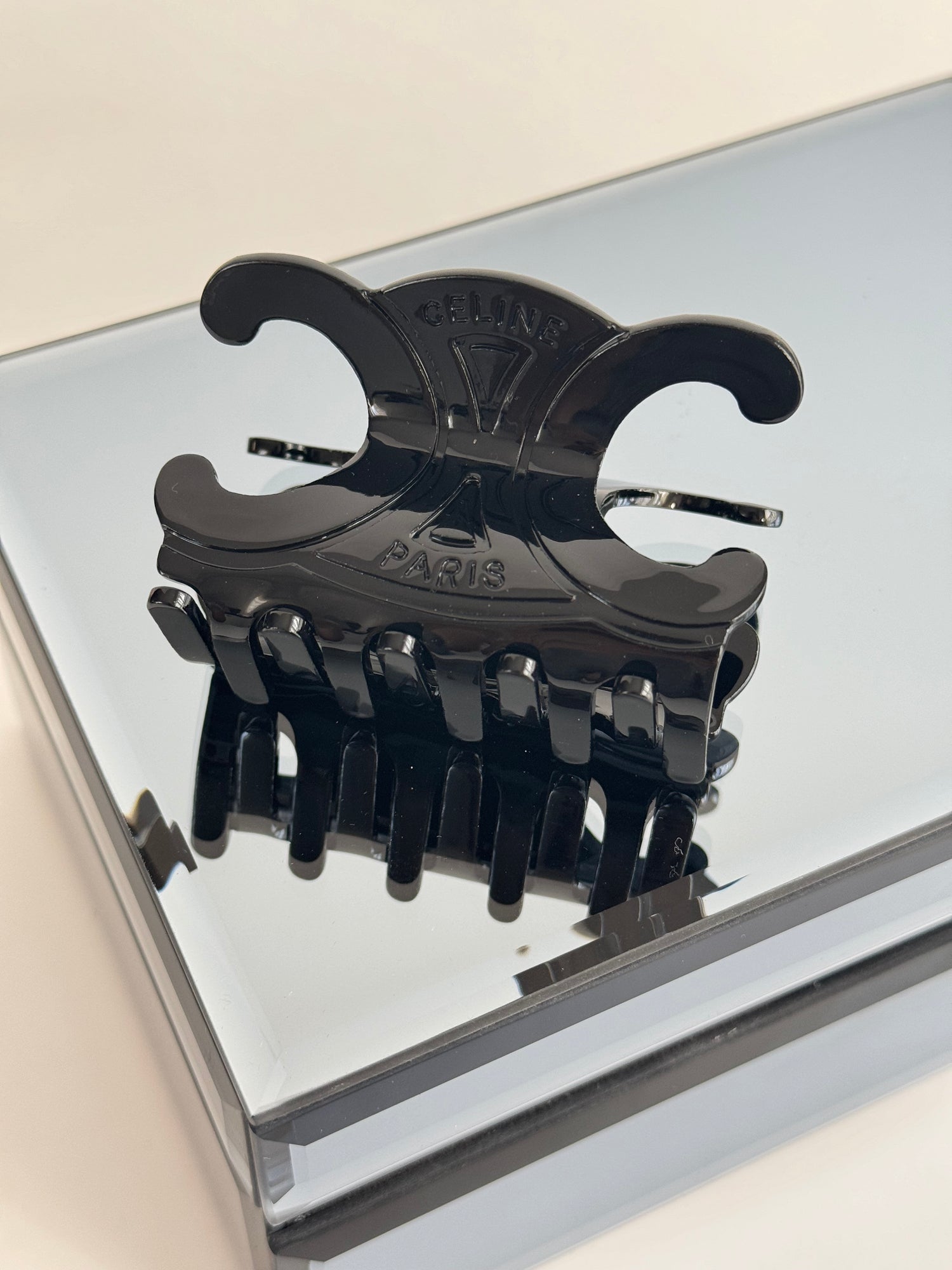 İTHAL MARKA MODEL SİYAH KEMİK MANDAL TOKA