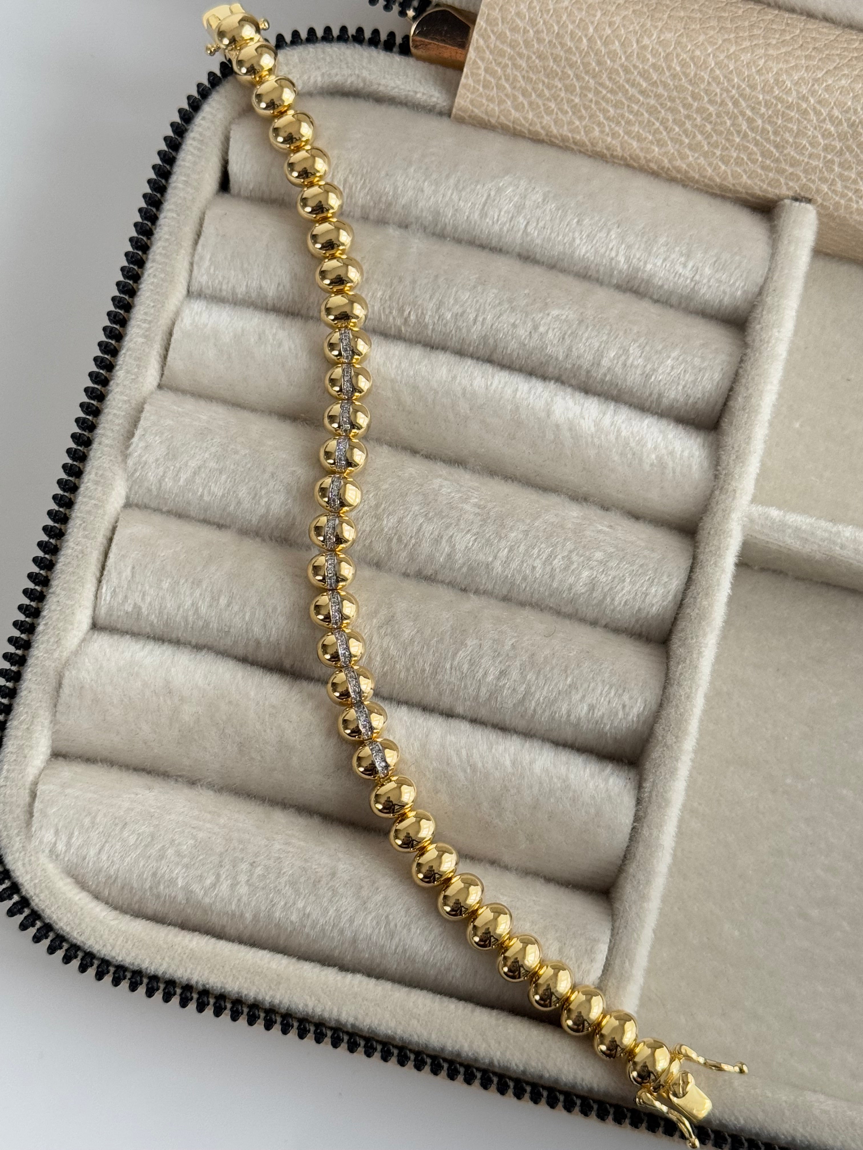 İTHAL OVAL DETAYLI GOLD BİLEKLİK