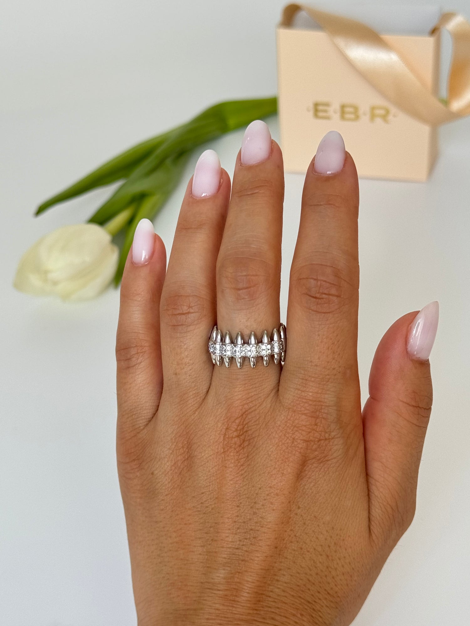 İTHAL ÇİVİ DETAYLI SİLVER AYARLANABİLİR YÜZÜK