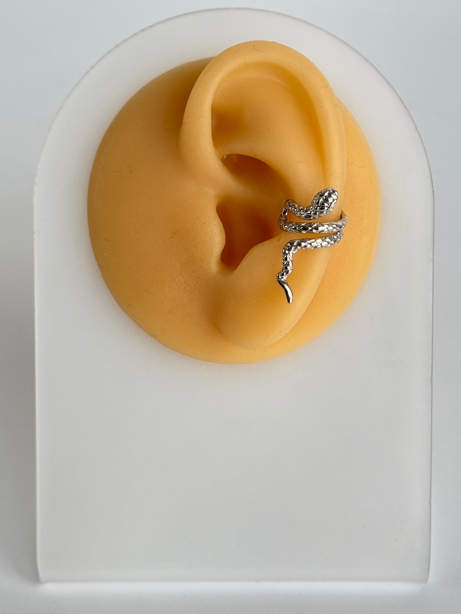 İTHAL YILANLI SİLVER KIKIRDAK KÜPE EARCUFF